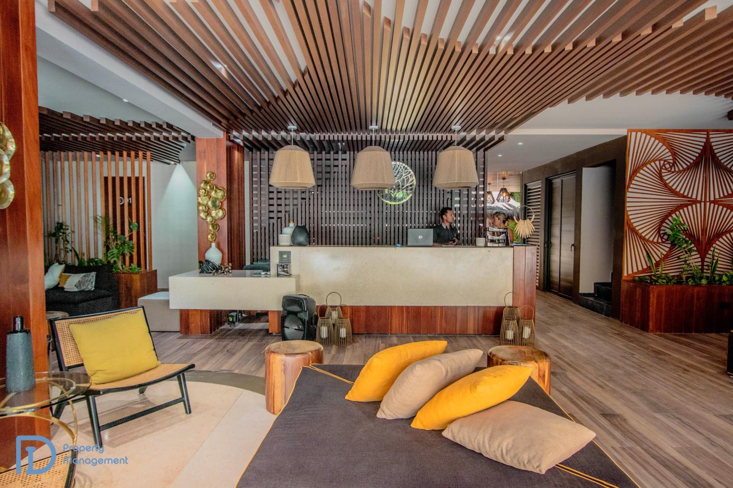 recepcion & lobby