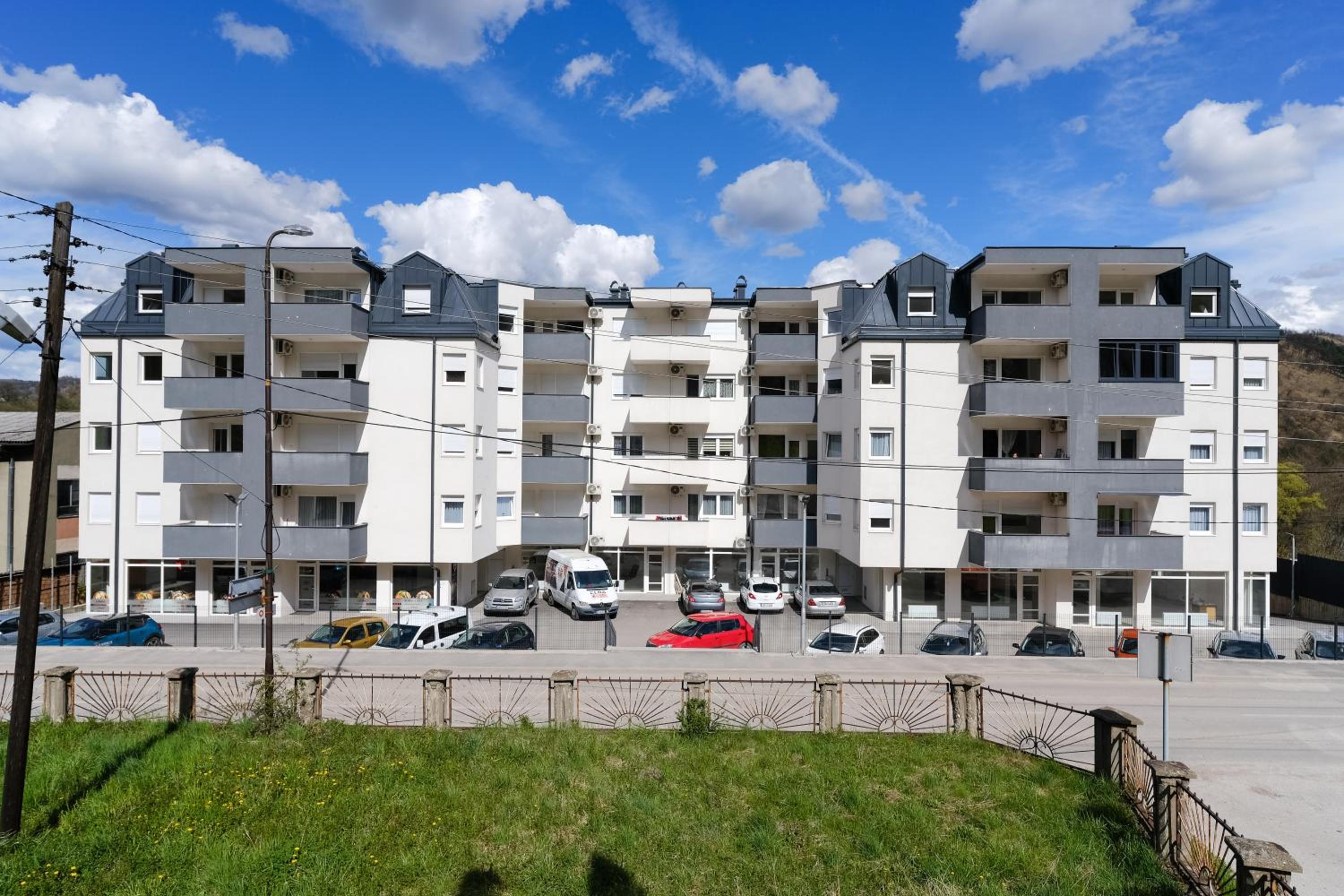 Sara Apartments