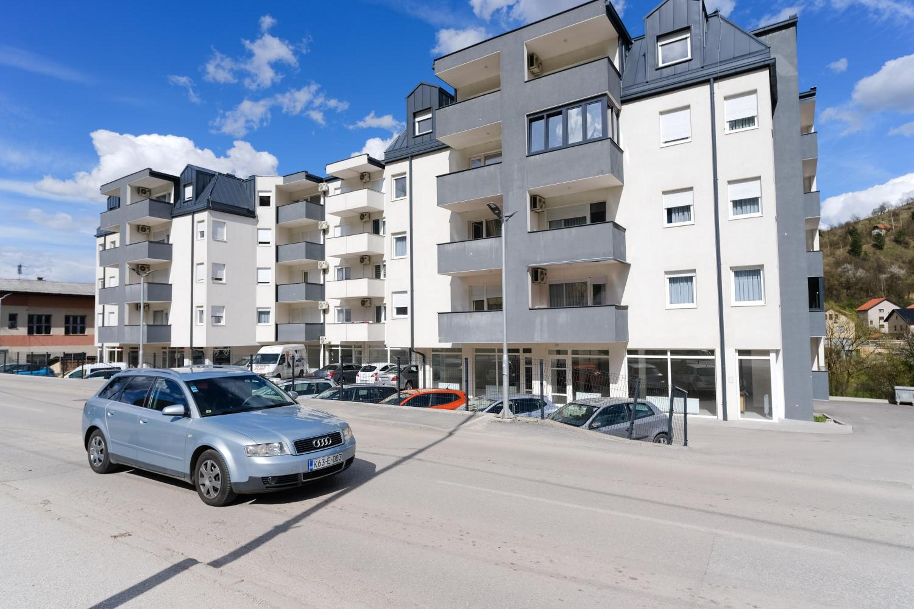 Sara Apartments