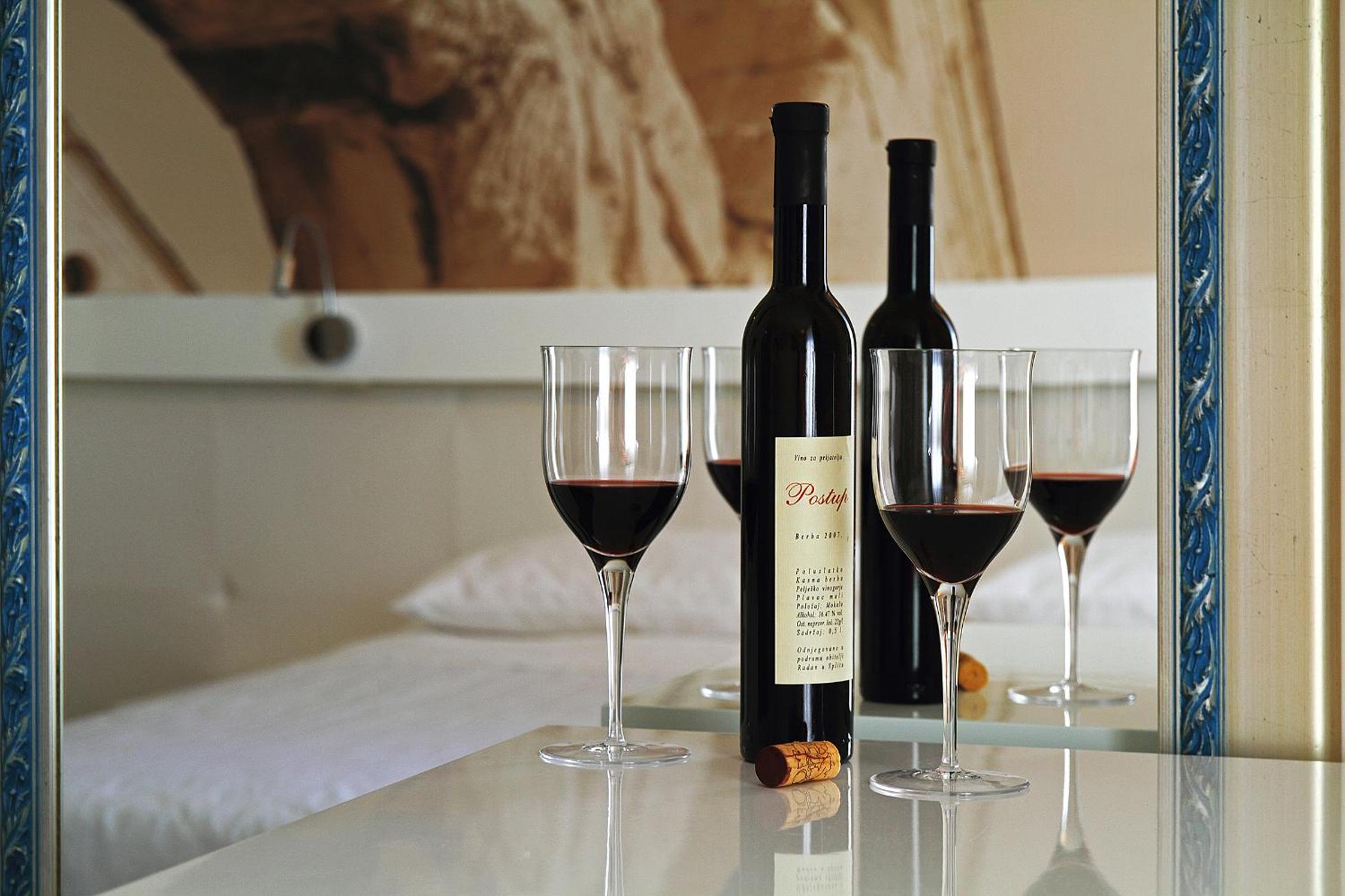 La Porta Luxury Rooms en Split — hotel room