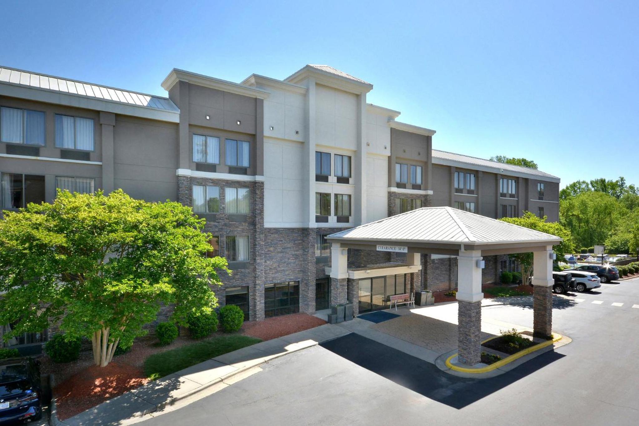 Raleigh Vacations - Holiday Inn Express Raleigh-Durham Airport, an IHG Hotel - Property Image 1