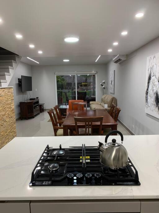 Amazing 2-Bedroom Townhouse near Eagle Beach