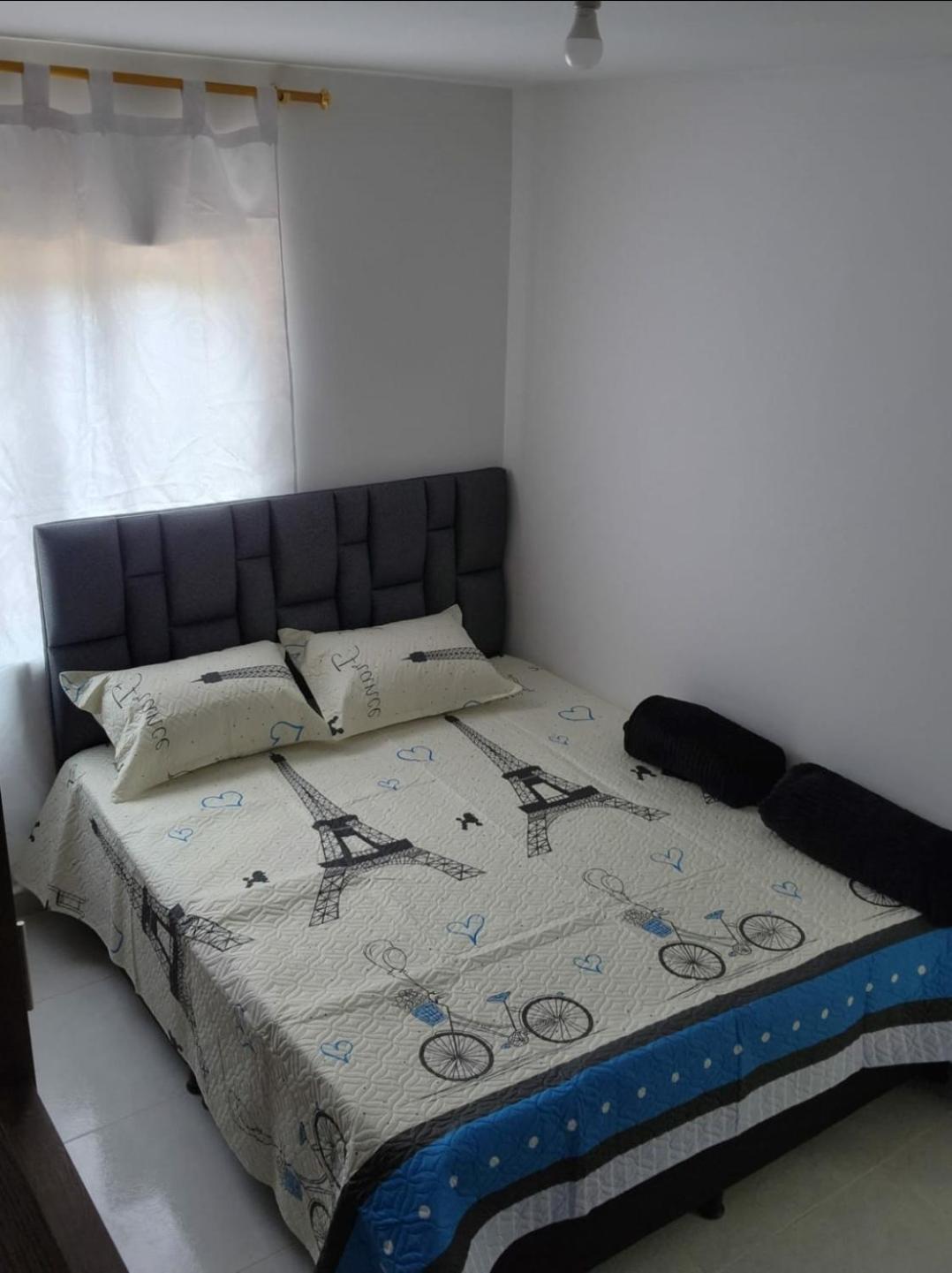 MODERNO y AMPLIO APARTAMENTO