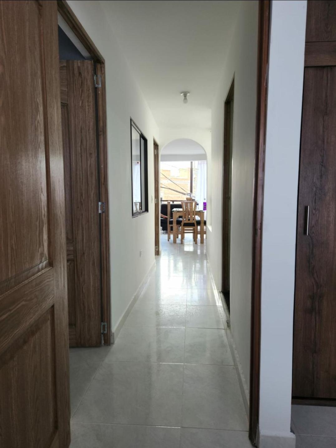 MODERNO y AMPLIO APARTAMENTO