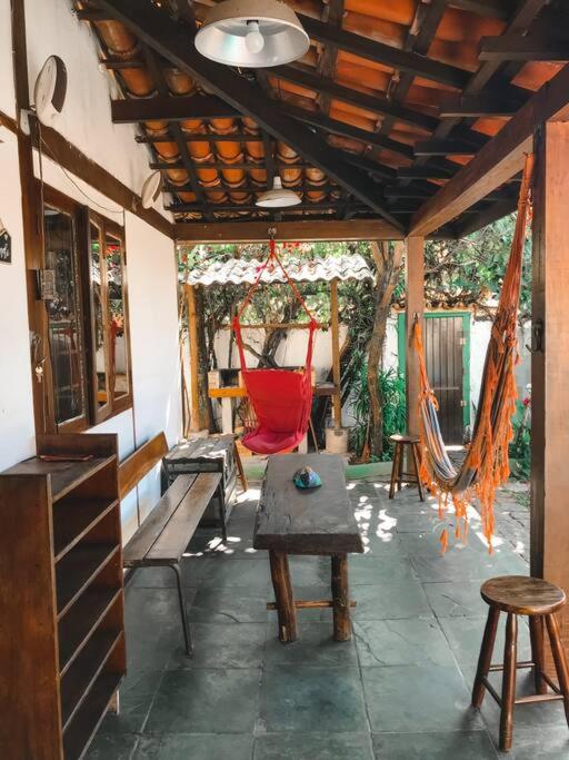 Casa grande,3 min a pé do Centro, grupos, familias