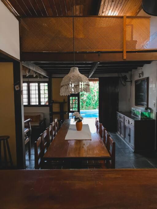 Casa grande,3 min a pé do Centro, grupos, familias