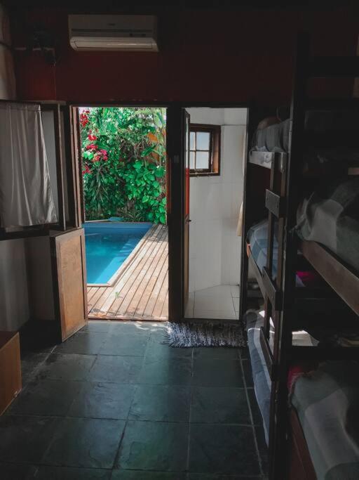 Casa grande,3 min a pé do Centro, grupos, familias