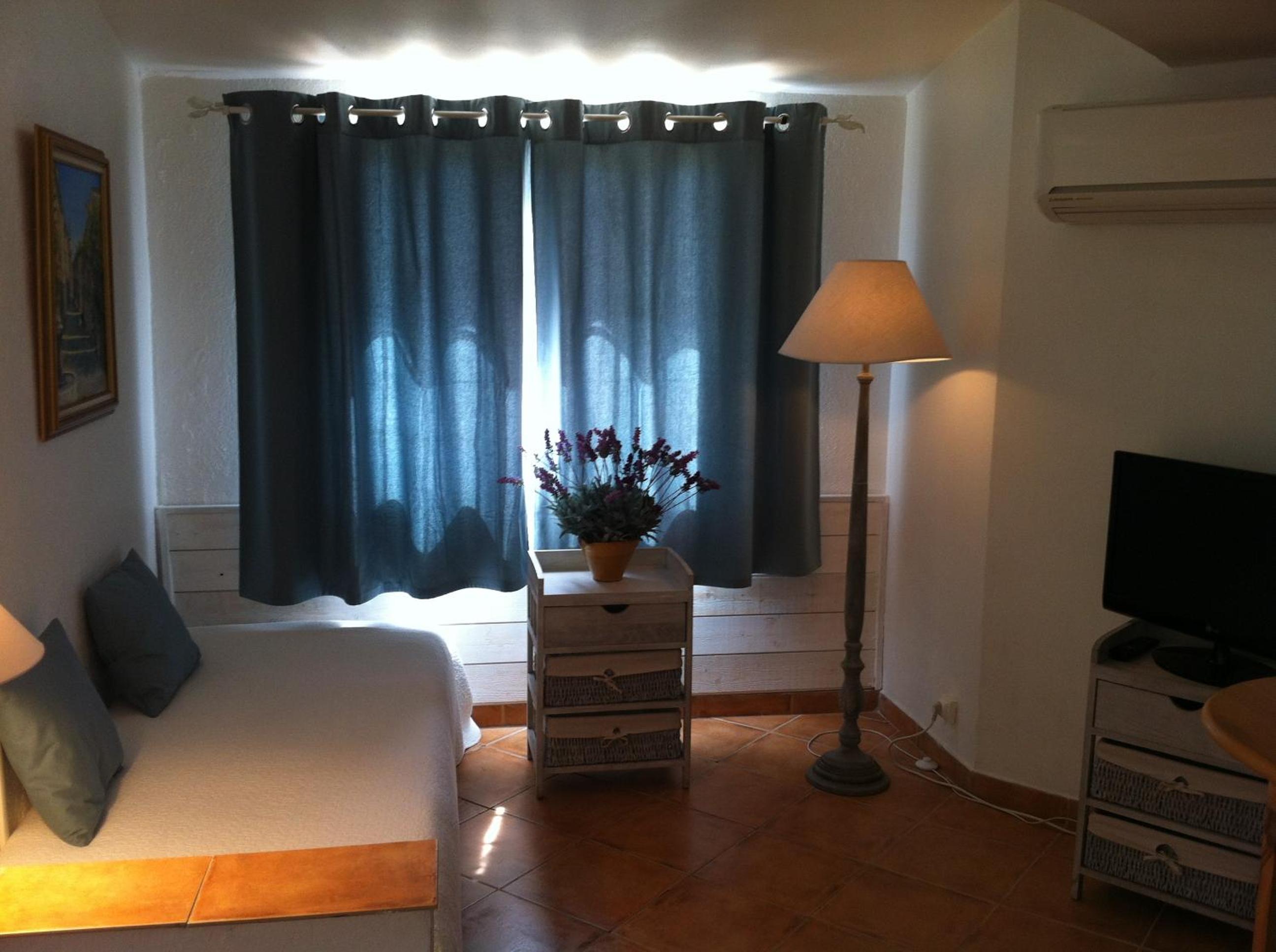 Photo 42