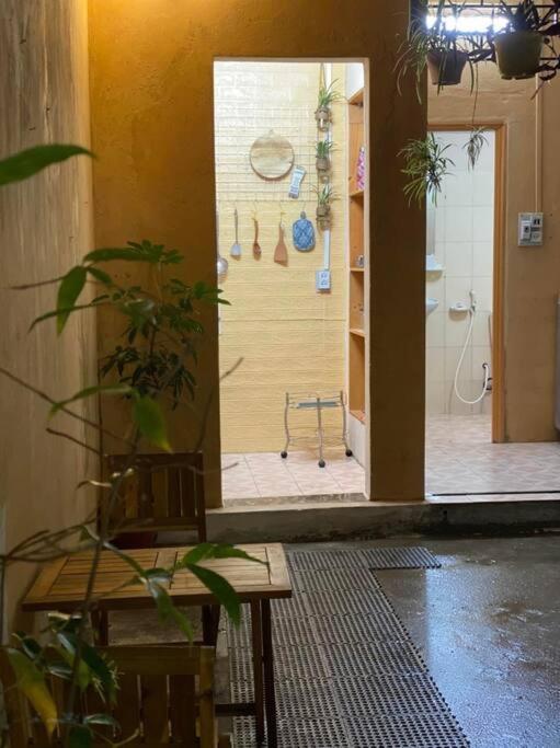 T30 Hanoi Homestay, near Lotte Tay Ho, 25minutes to the airport