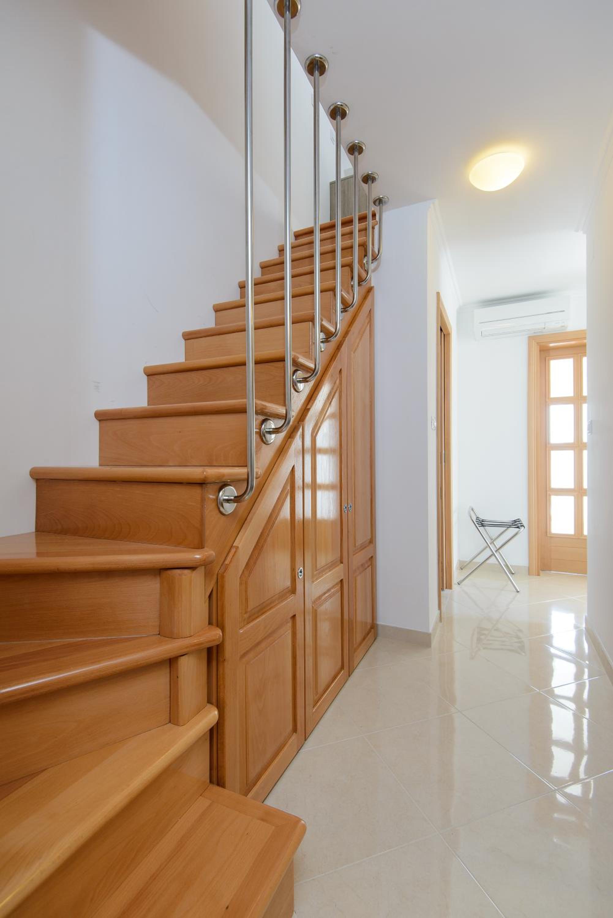 Apartment Violeta 2 with parking