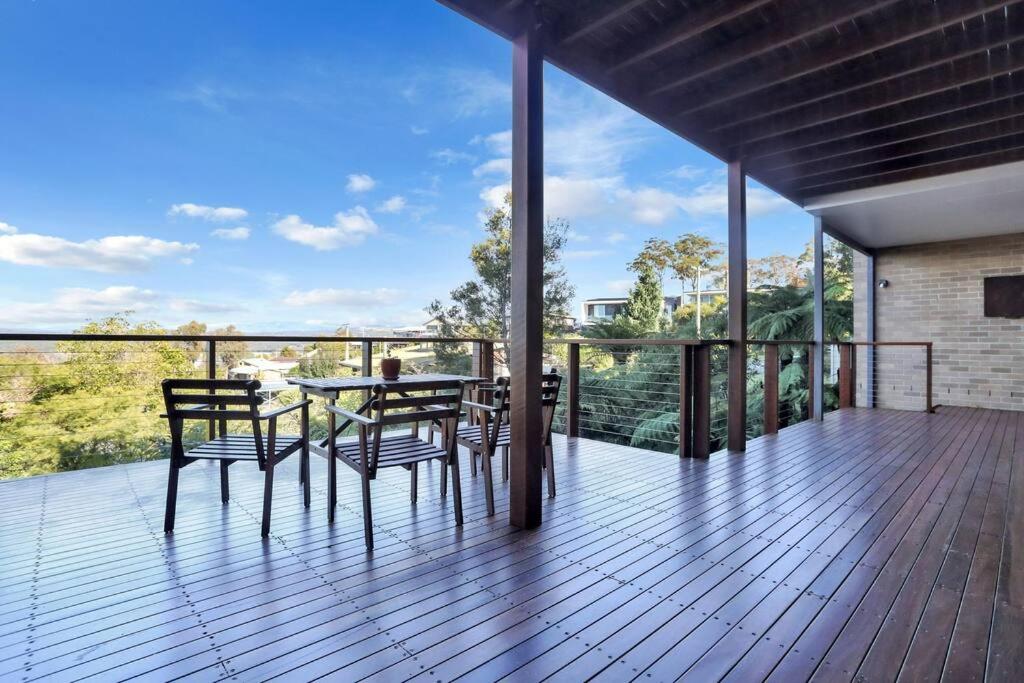 Aqua La Vista - 4 Bedroom Pet Friendly House