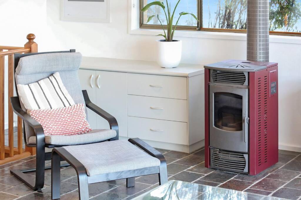 Aqua La Vista - 4 Bedroom Pet Friendly House