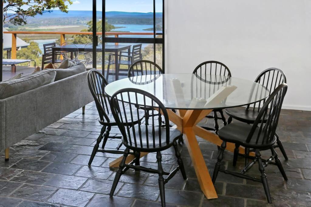 Aqua La Vista - 4 Bedroom Pet Friendly House