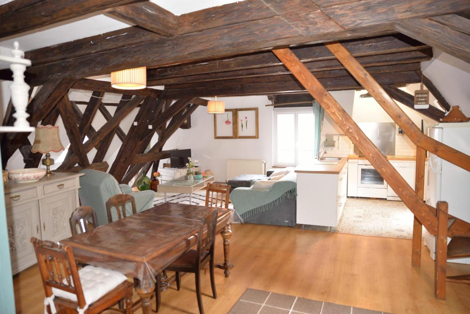 L'APPARTEMENT view 3