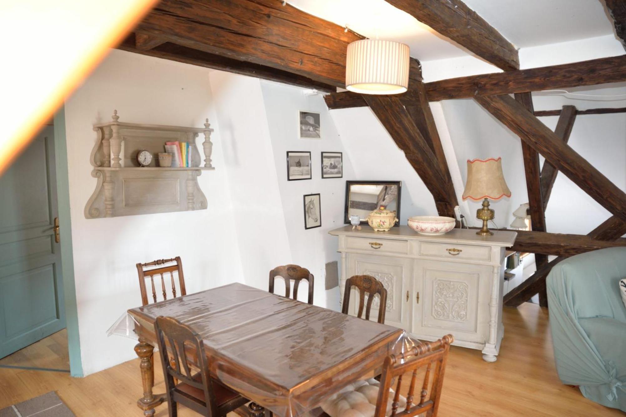 L'APPARTEMENT view 2