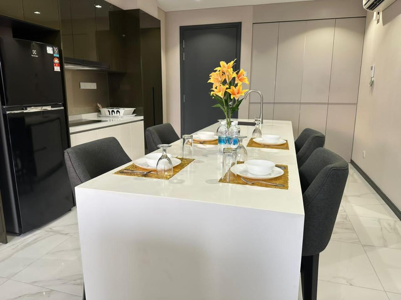 ASTRA @ 8 Kia Peng Suites
