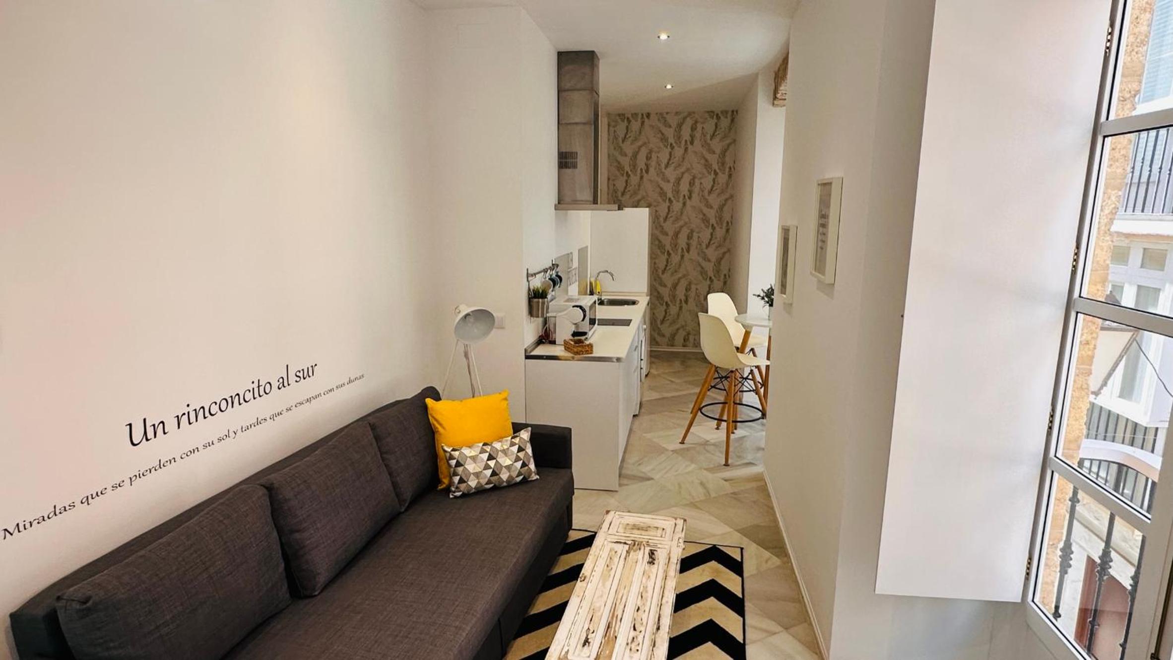 Apartamentos GADIR CENTRO