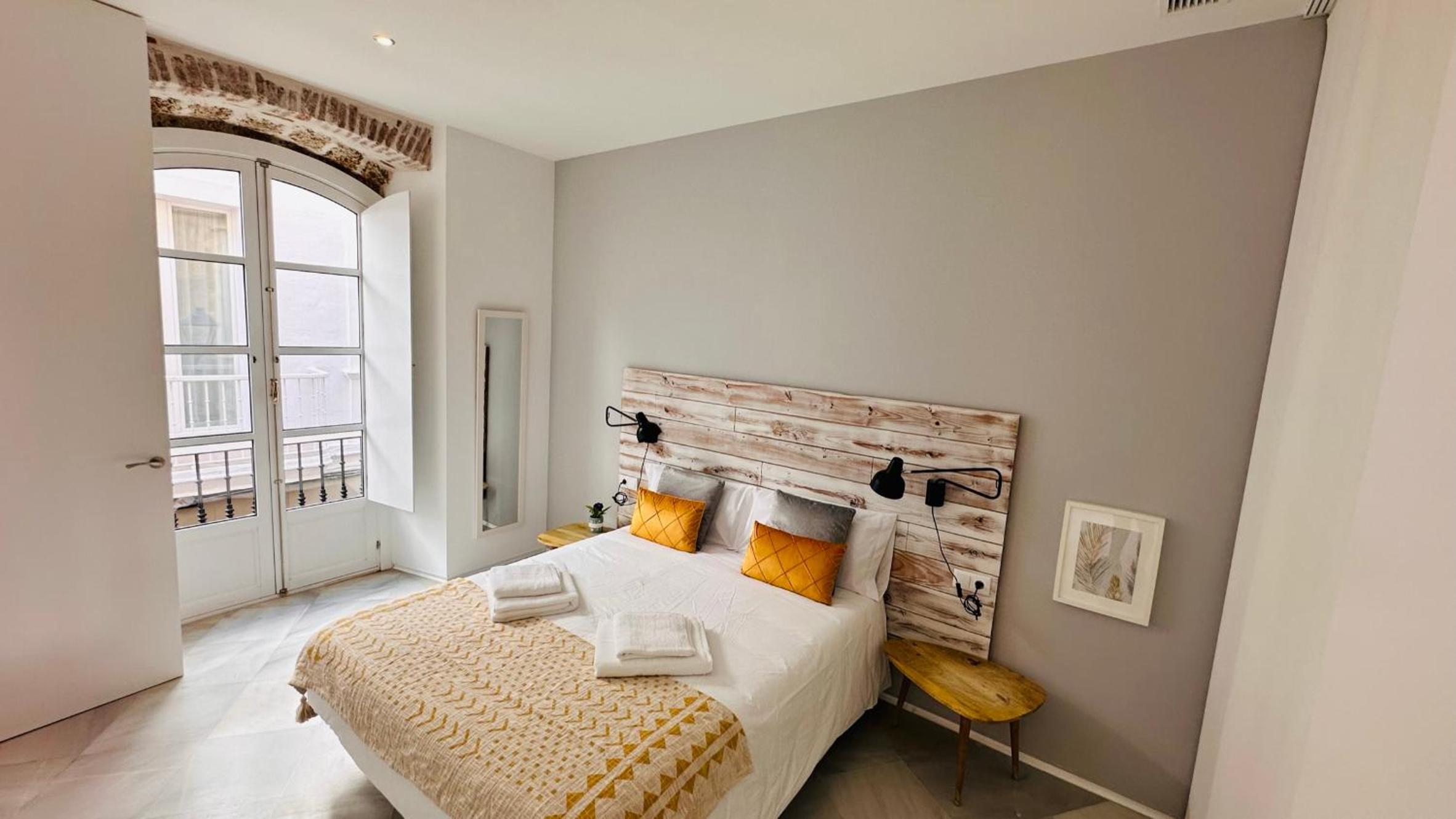 Apartamentos GADIR CENTRO