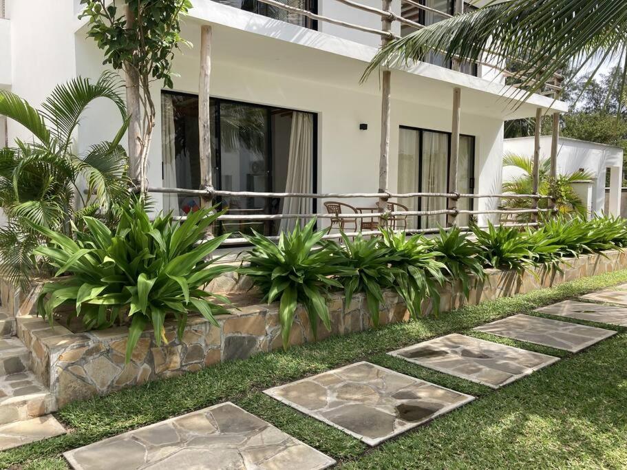 Ahadi Beachfront by YourHost 2 bedroom Kilifi view 3