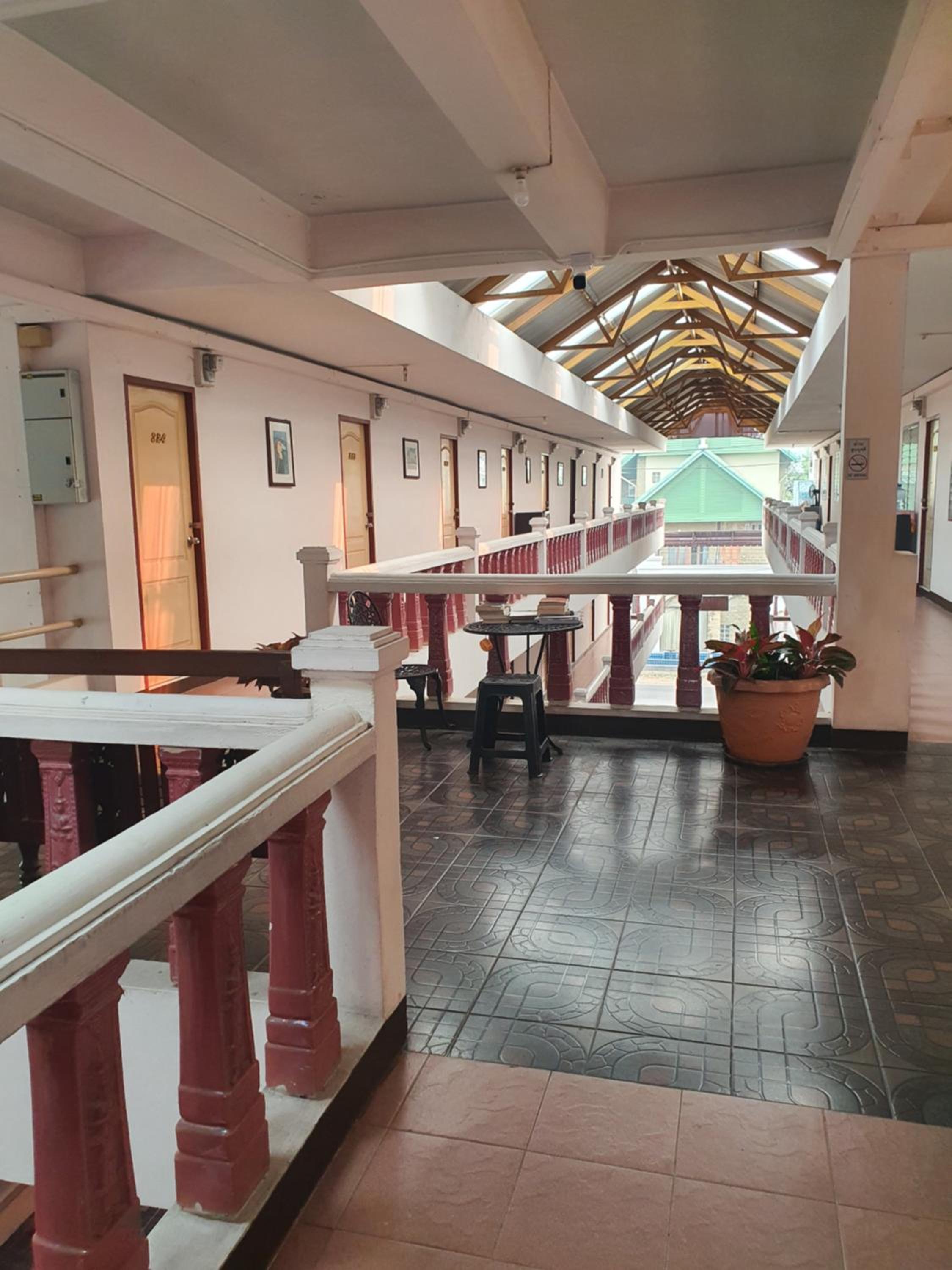 Hotel Like Home - Image 1