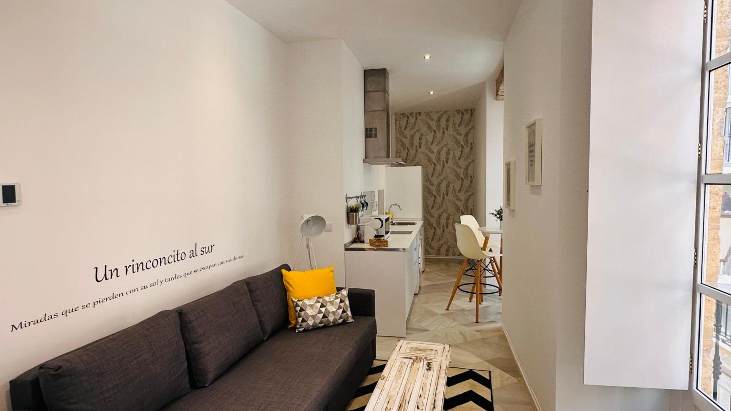 Apartamentos GADIR CENTRO