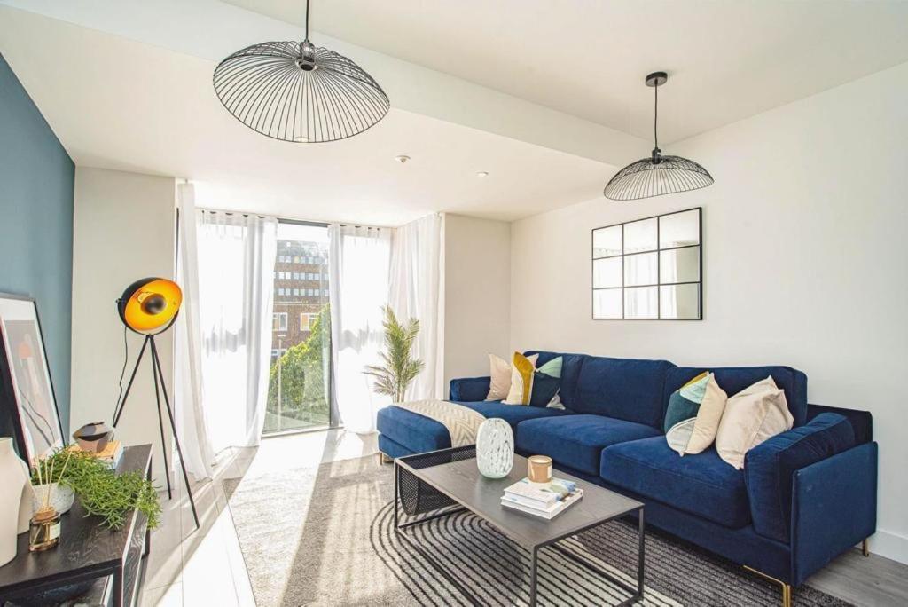 Hemel Apartments- Elite Escape view 5