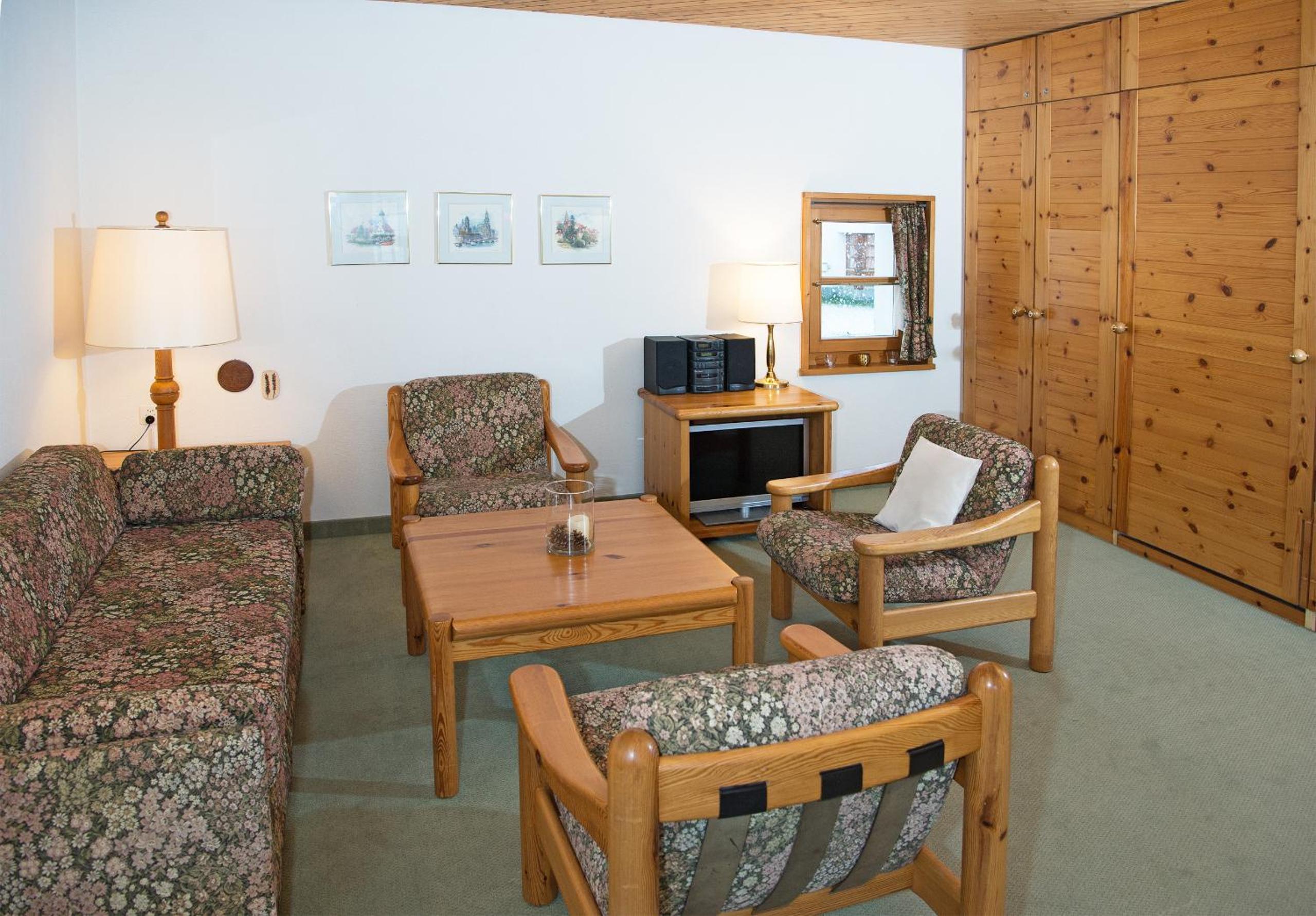 Apartment with hotel spa and pool