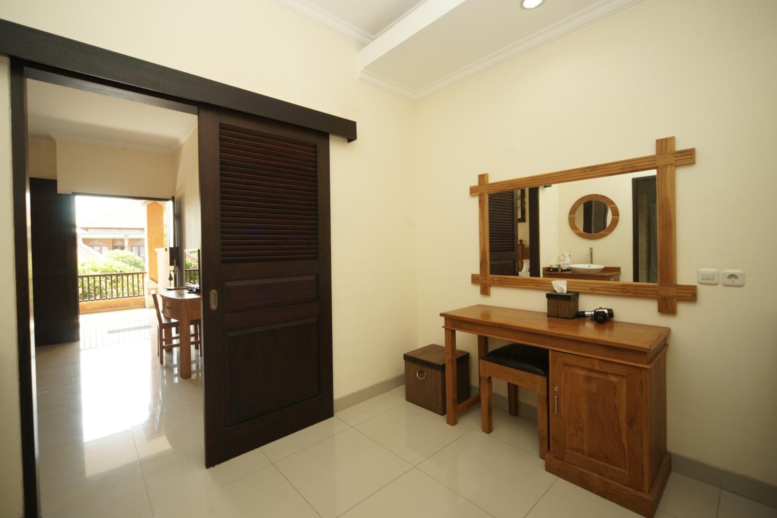 Sanur Vacations - Swastika Bungalows - Property Image 2