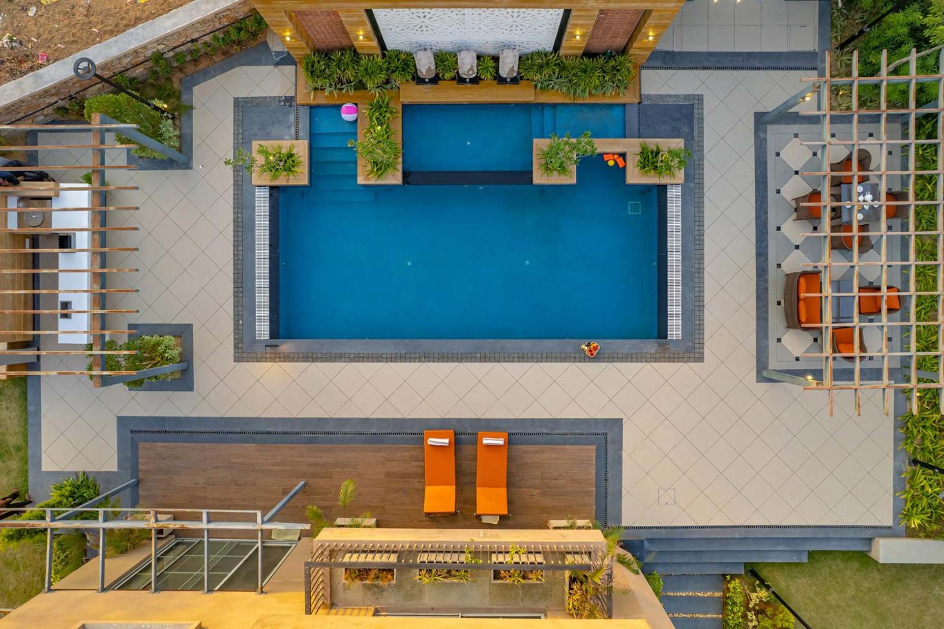 Noah's Ark by StayVista - Jaipur with Private Pool view 4