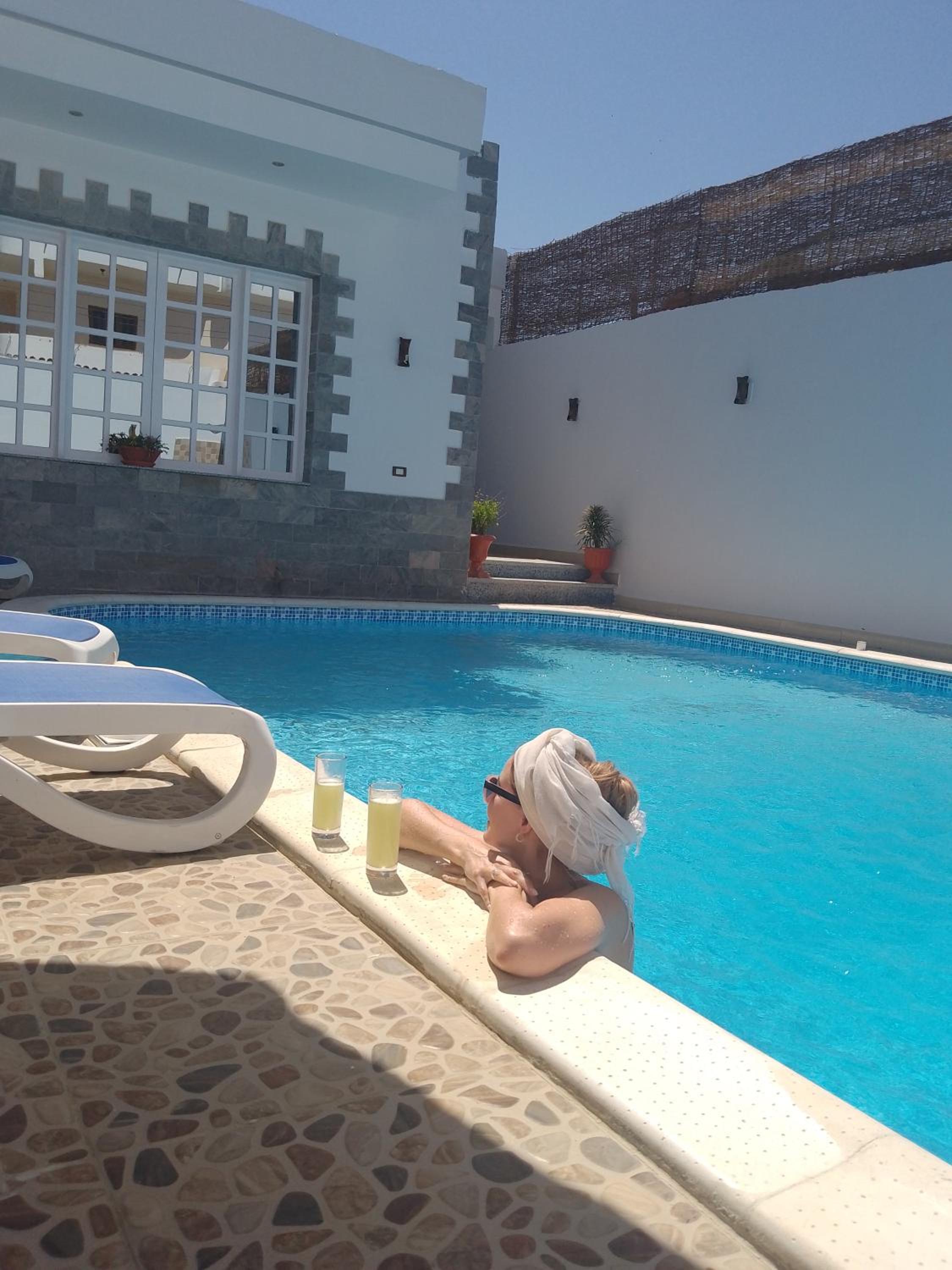 Villa golden life apartments, new property with pool access