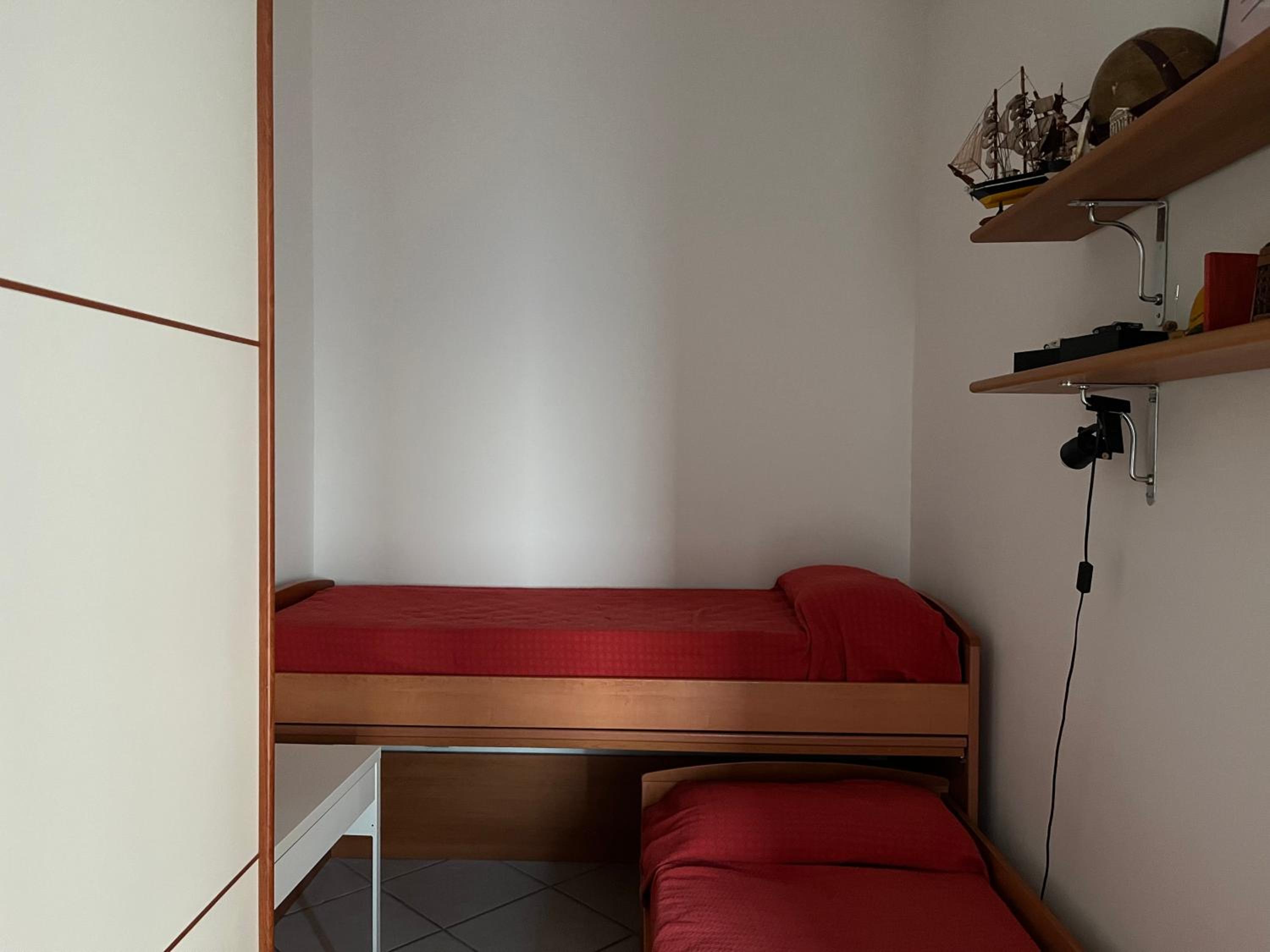 Casa Vista Mare en Salerno — hotel room