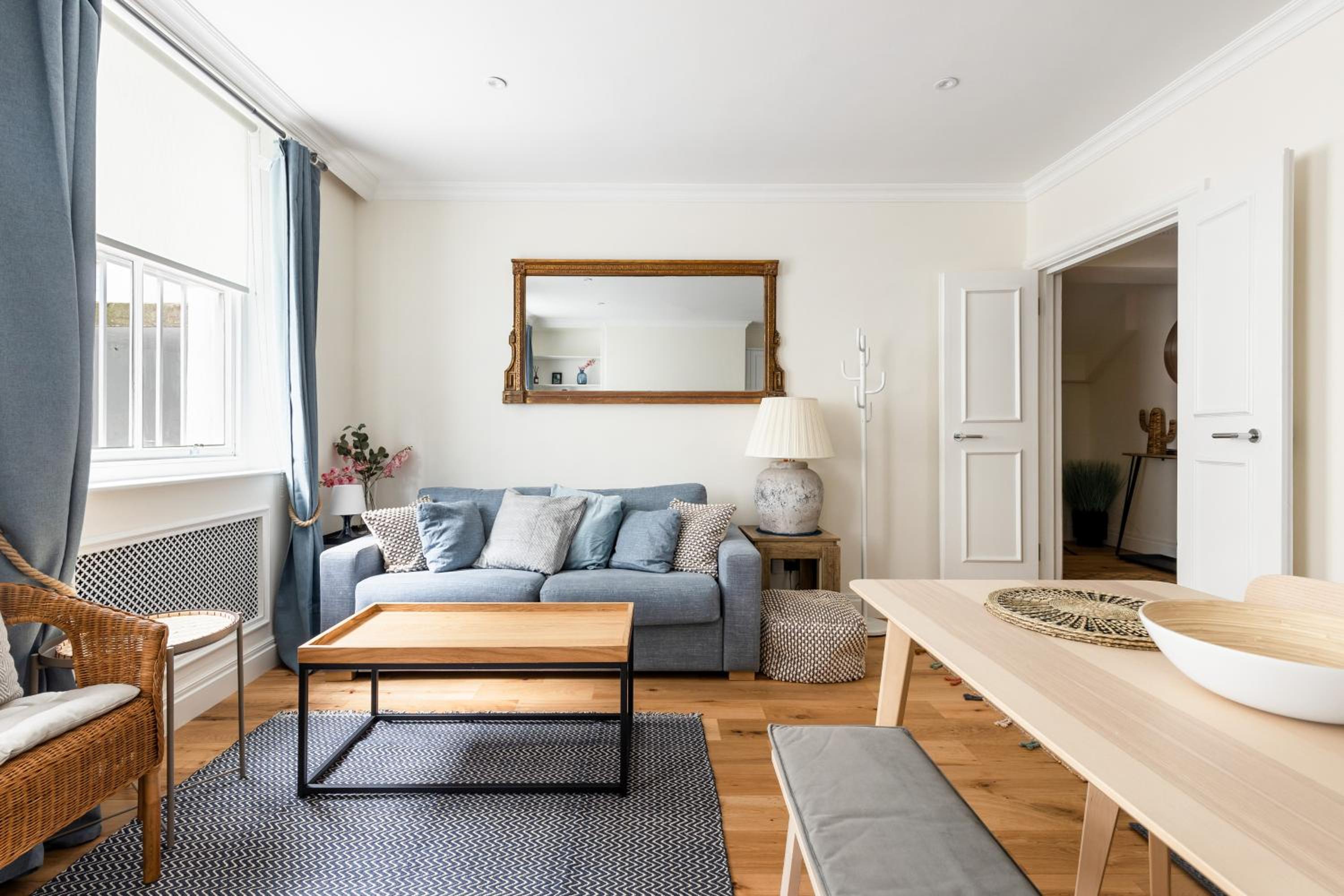 Fabulous Chelsea 2 bed