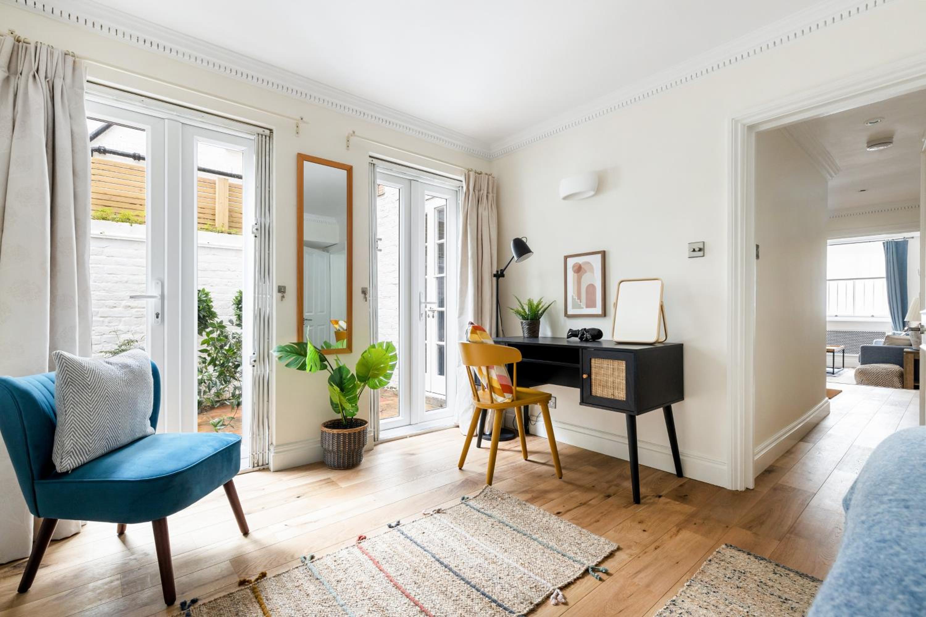 Fabulous Chelsea 2 bed