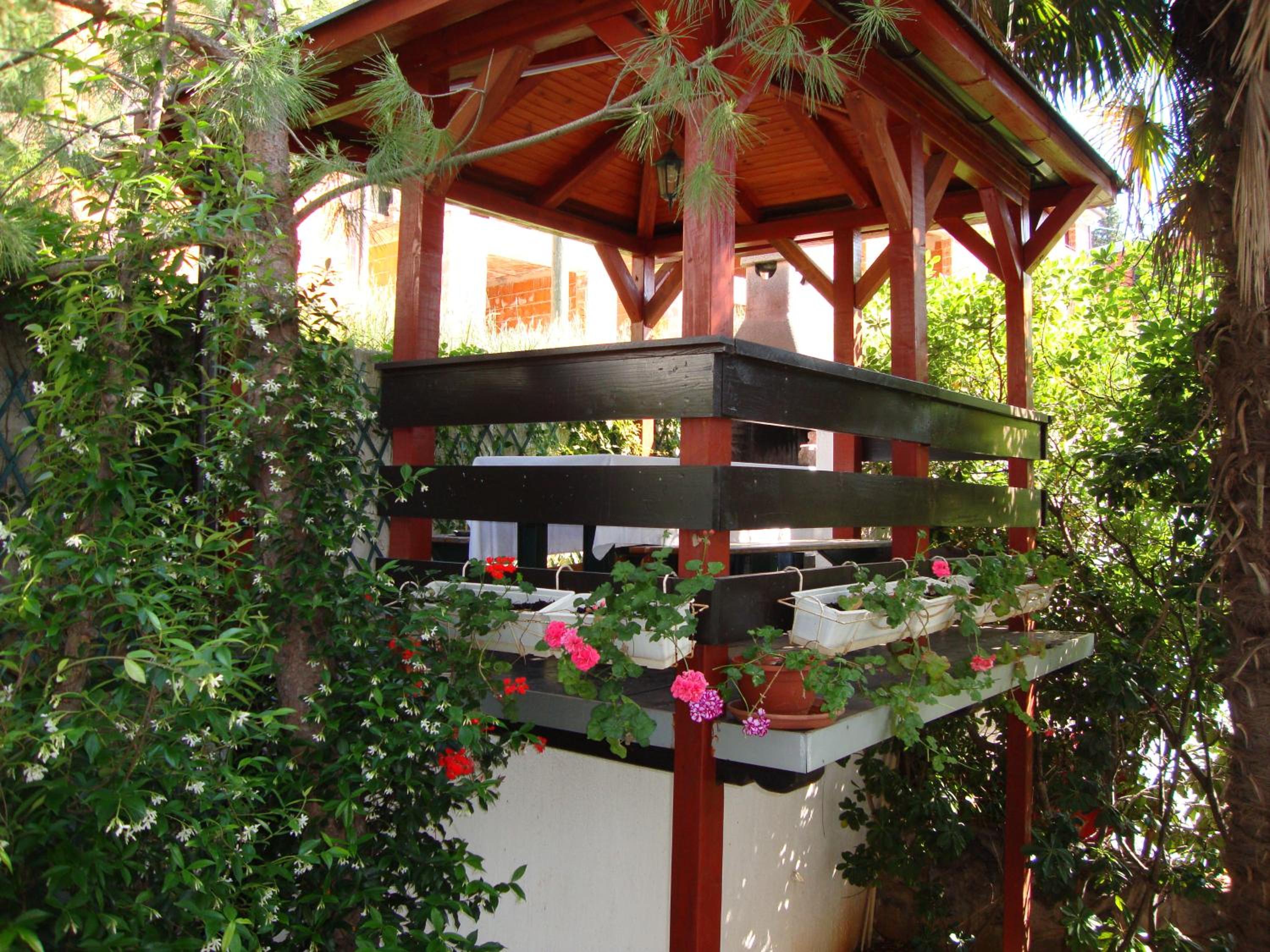 Villa Roses Apartments & Wellness