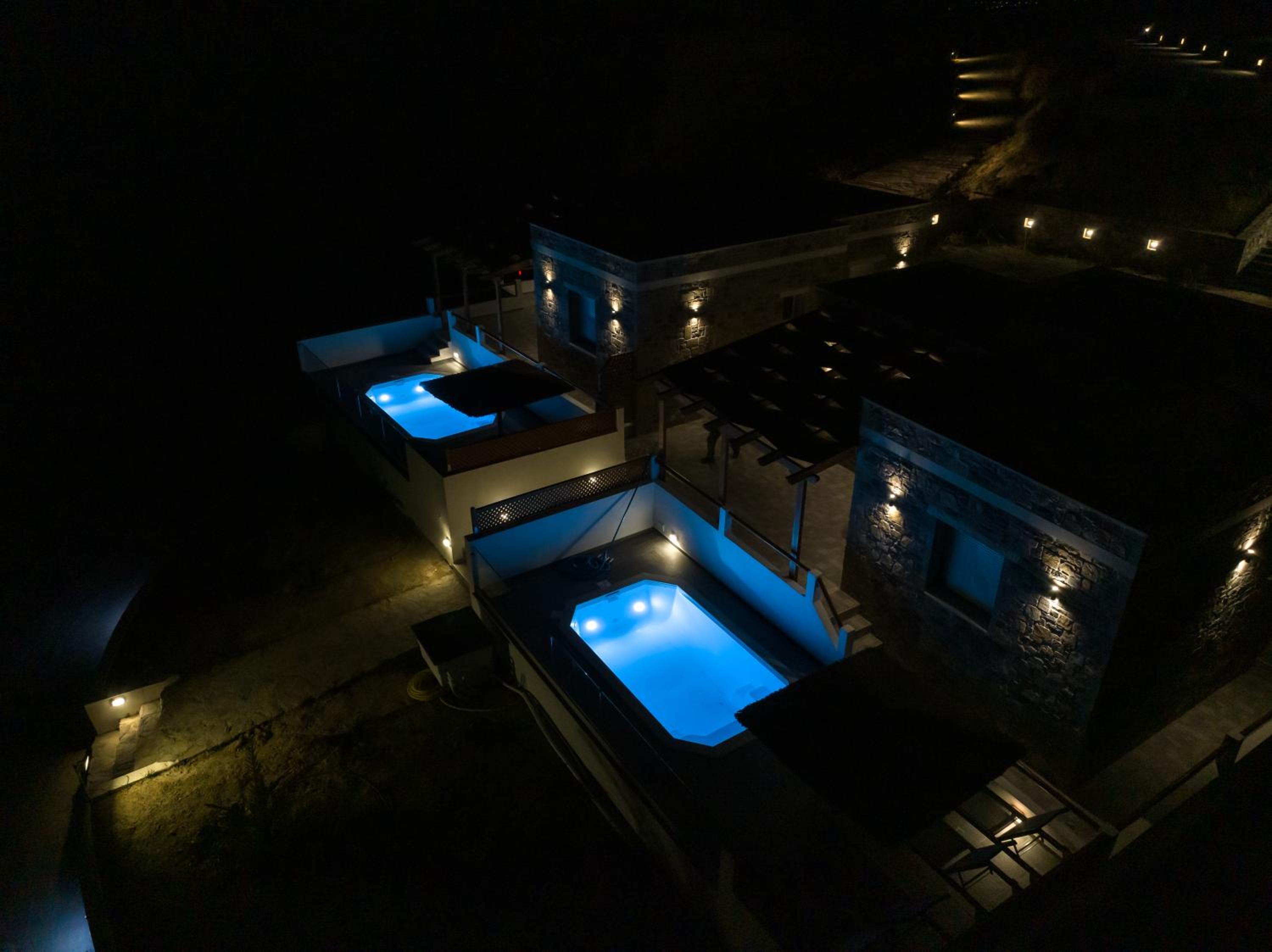 Apartments Kalaitzakis with private pool