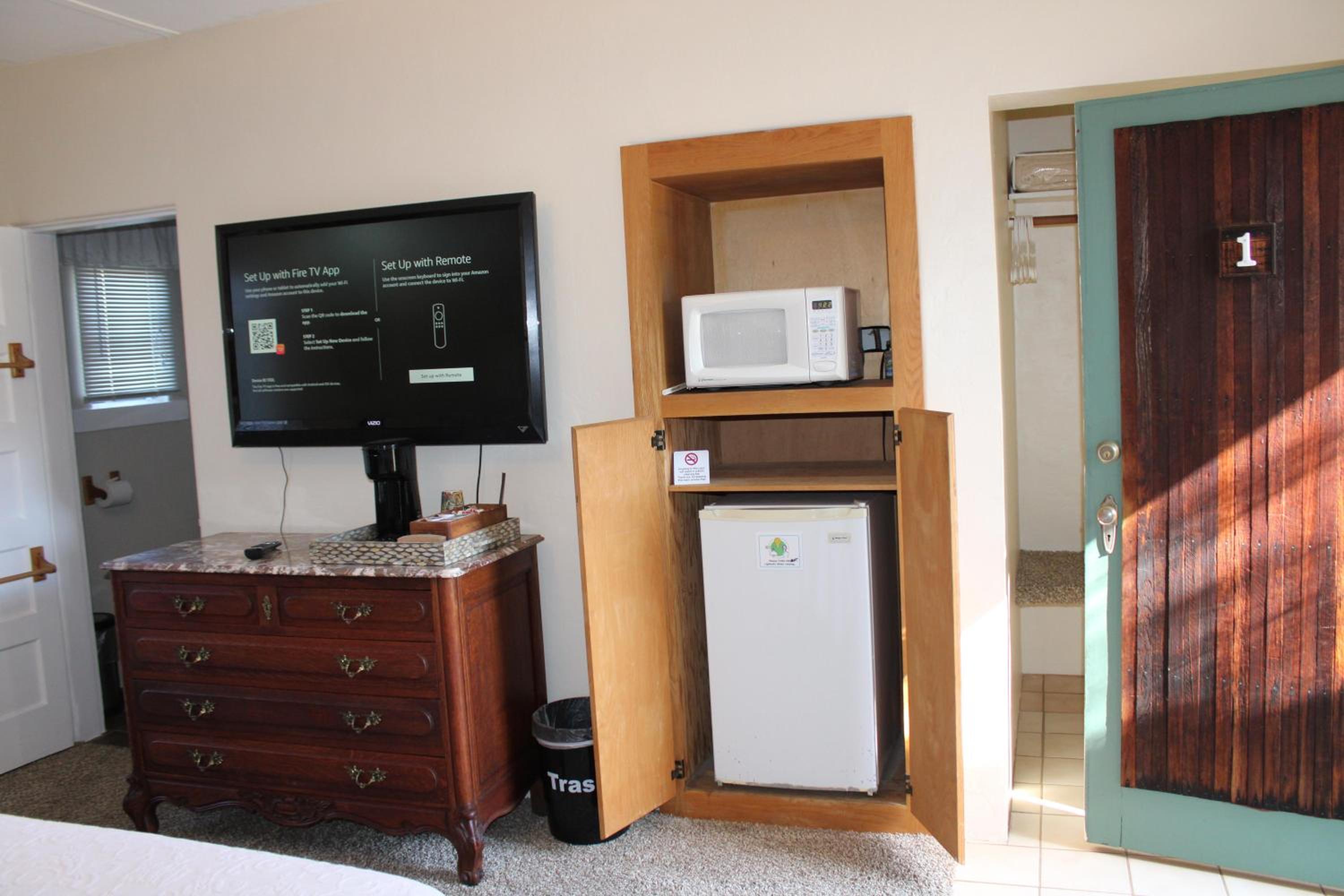 The Bonnie Inn Unit 1 view 3