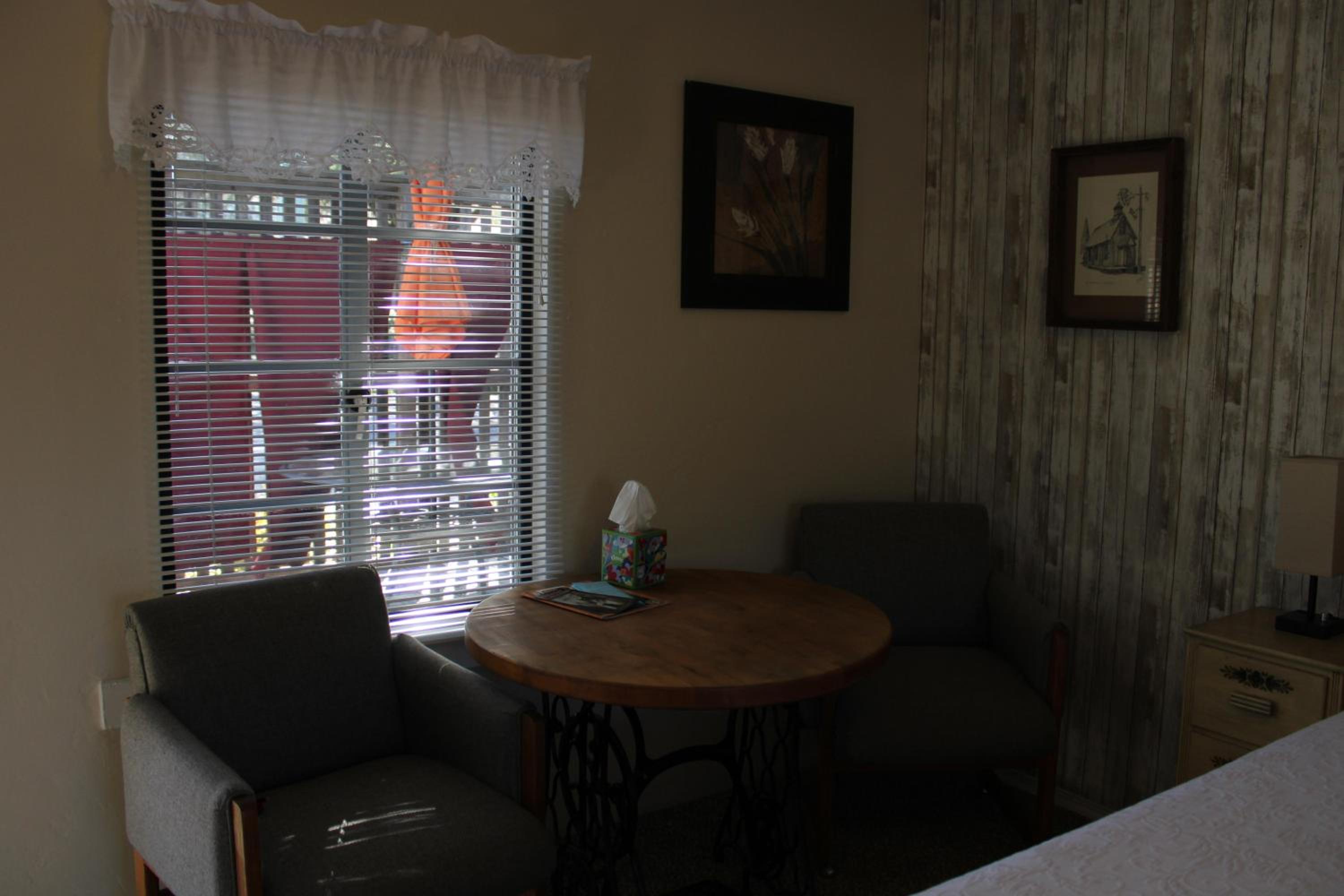 The Bonnie Inn Unit 1 view 5