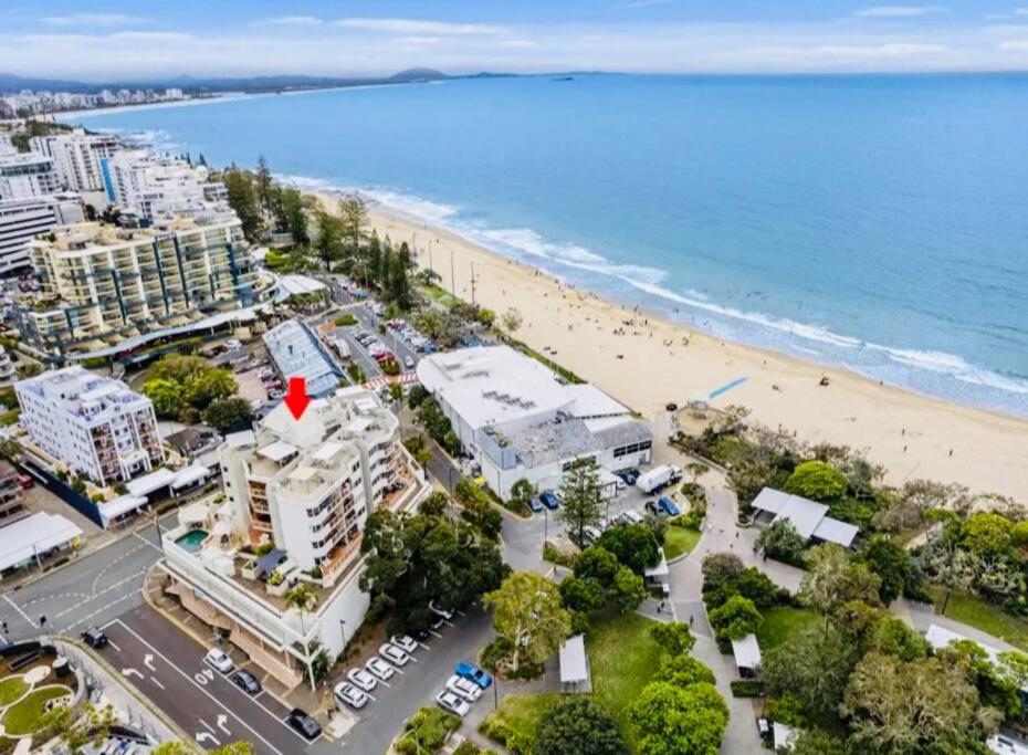License To Chill • Couple’s Escape in Mooloolaba