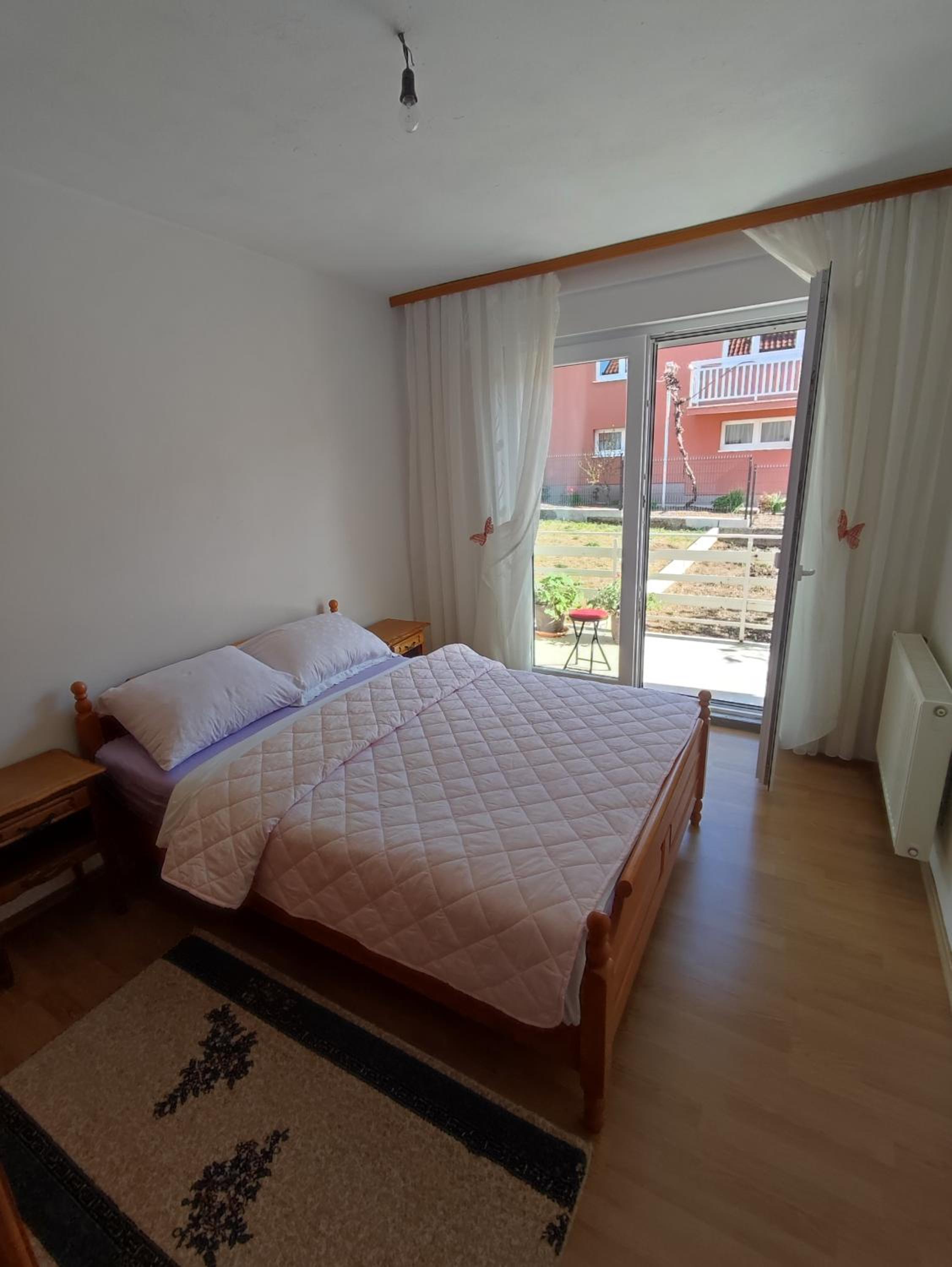 Apartman Bor