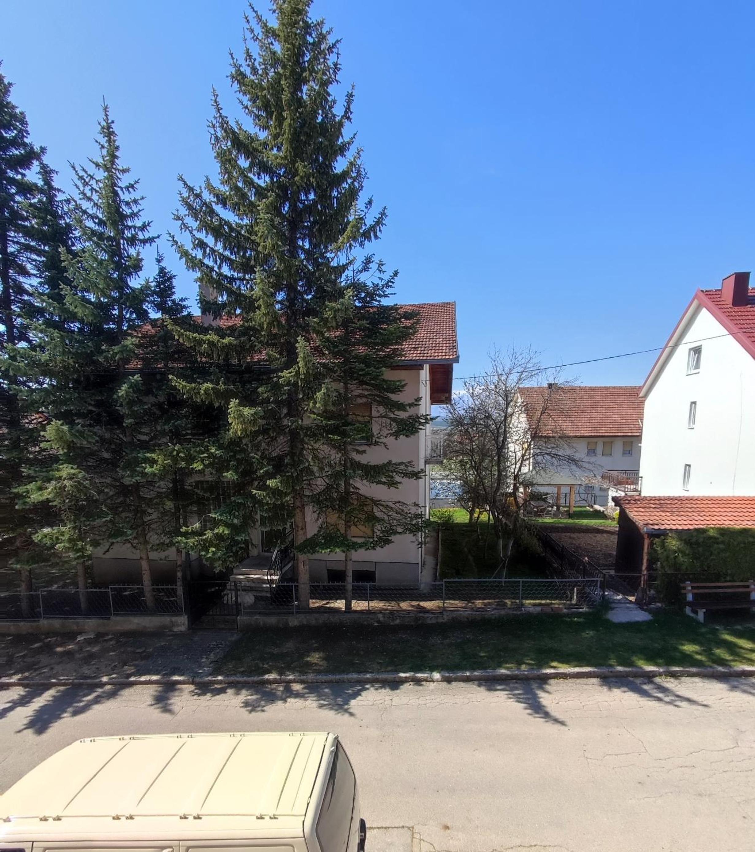 Apartman Bor