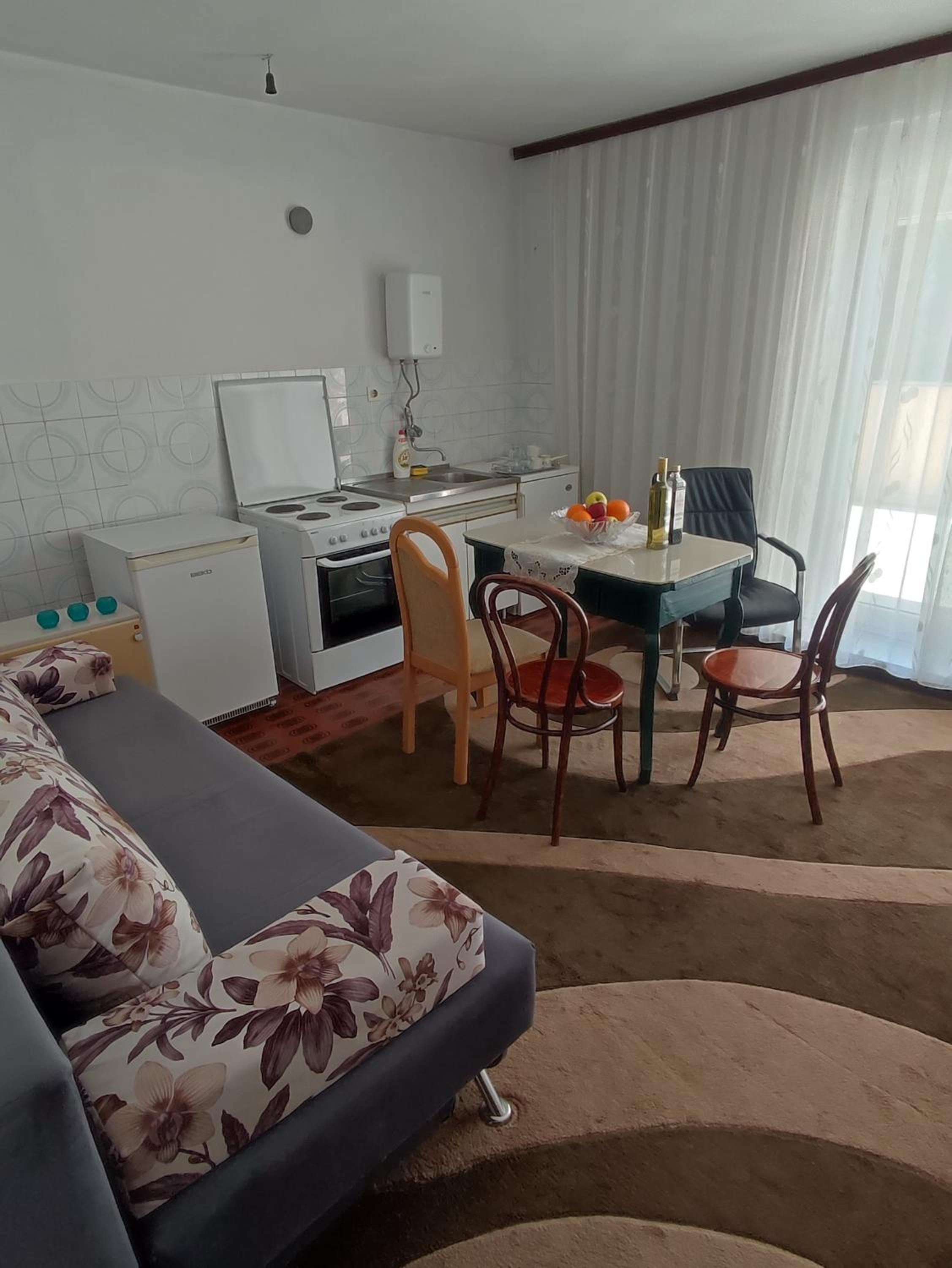 Apartman Bor