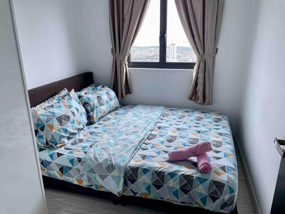 Newly Furnished Wifi 5pax Homestay @ Setia Sky 88 by Micasa Homestay