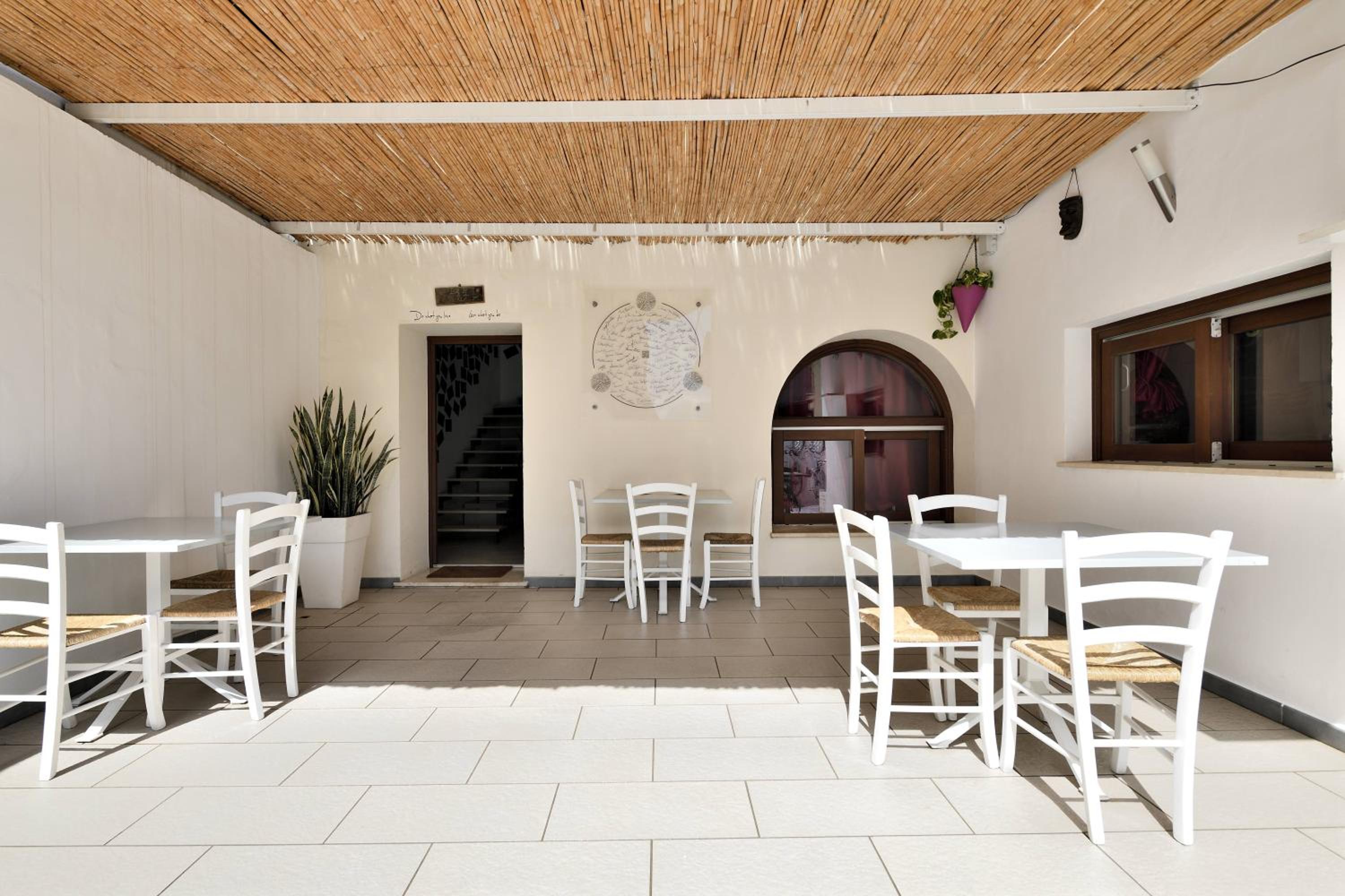 Al Vicoletto - Genuine Hospitality & Private Parking photo 2