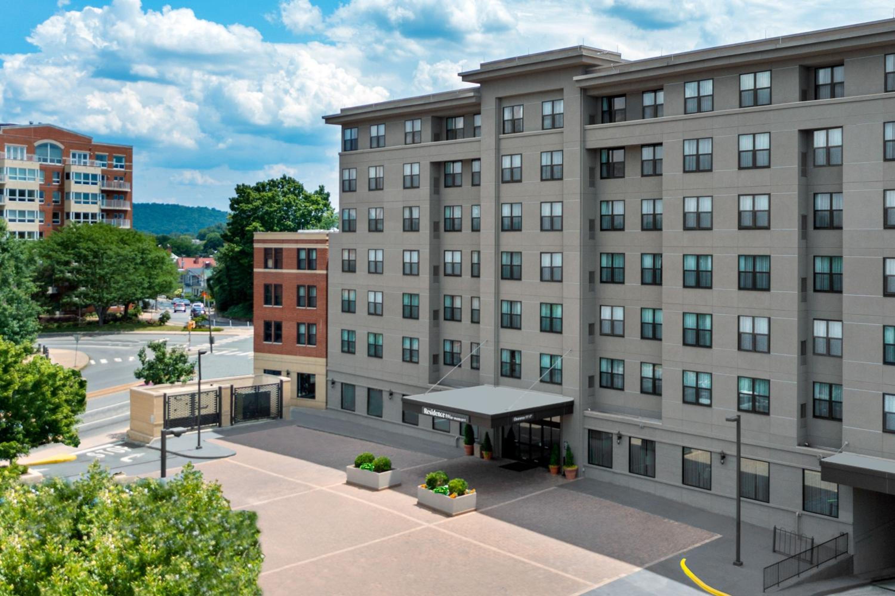 Hotel Residence Inn by Marriott Charlottesville Downtown - Image 1