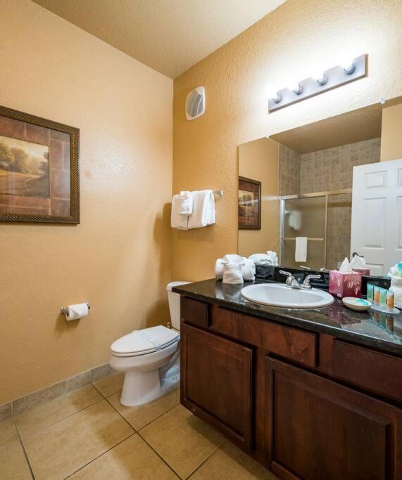 Vacation Fun Spot! Top Floor! Perfect for families and golfers! view 3