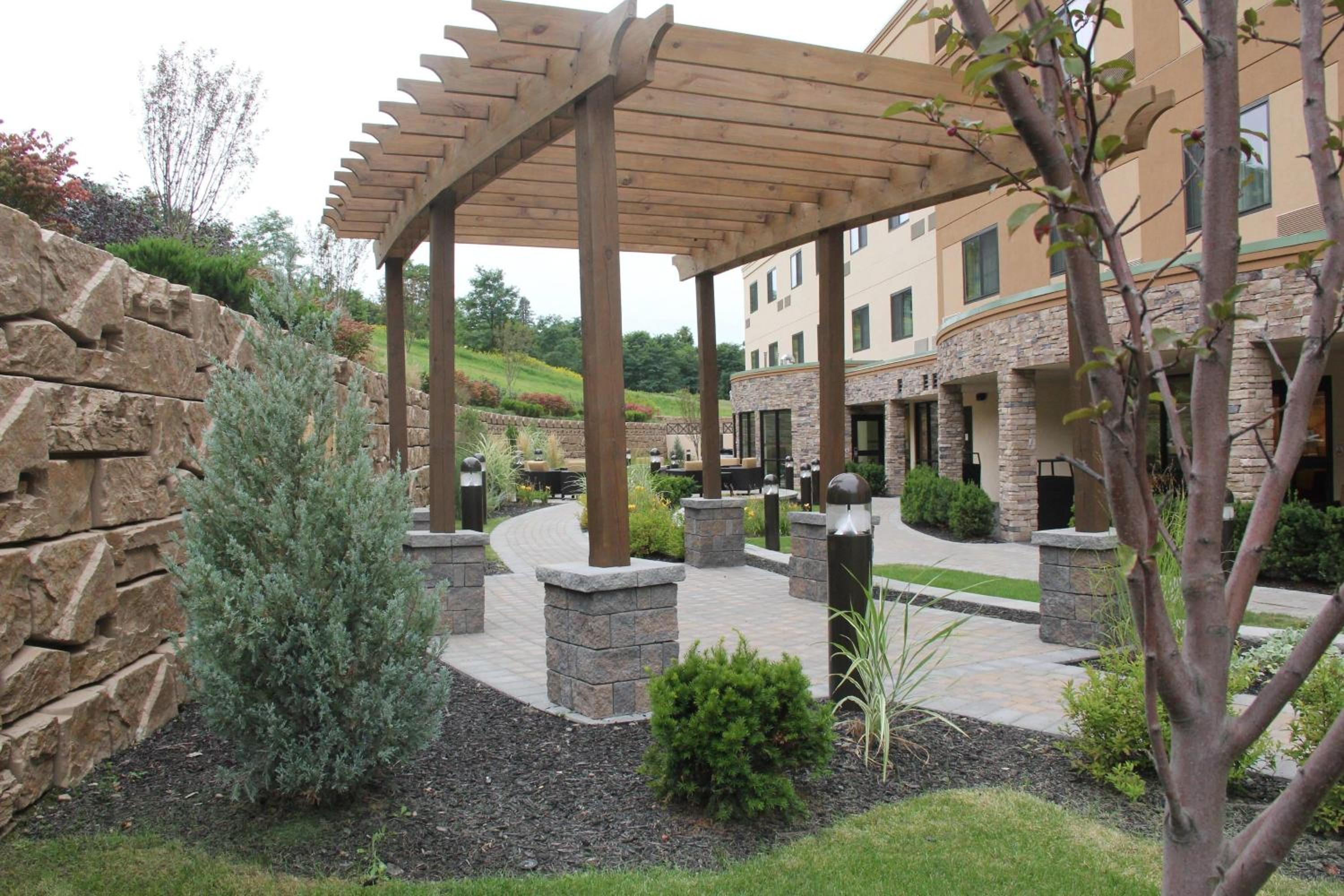 Cooperstown Vacations - Courtyard by Marriott Oneonta - Property Image 2