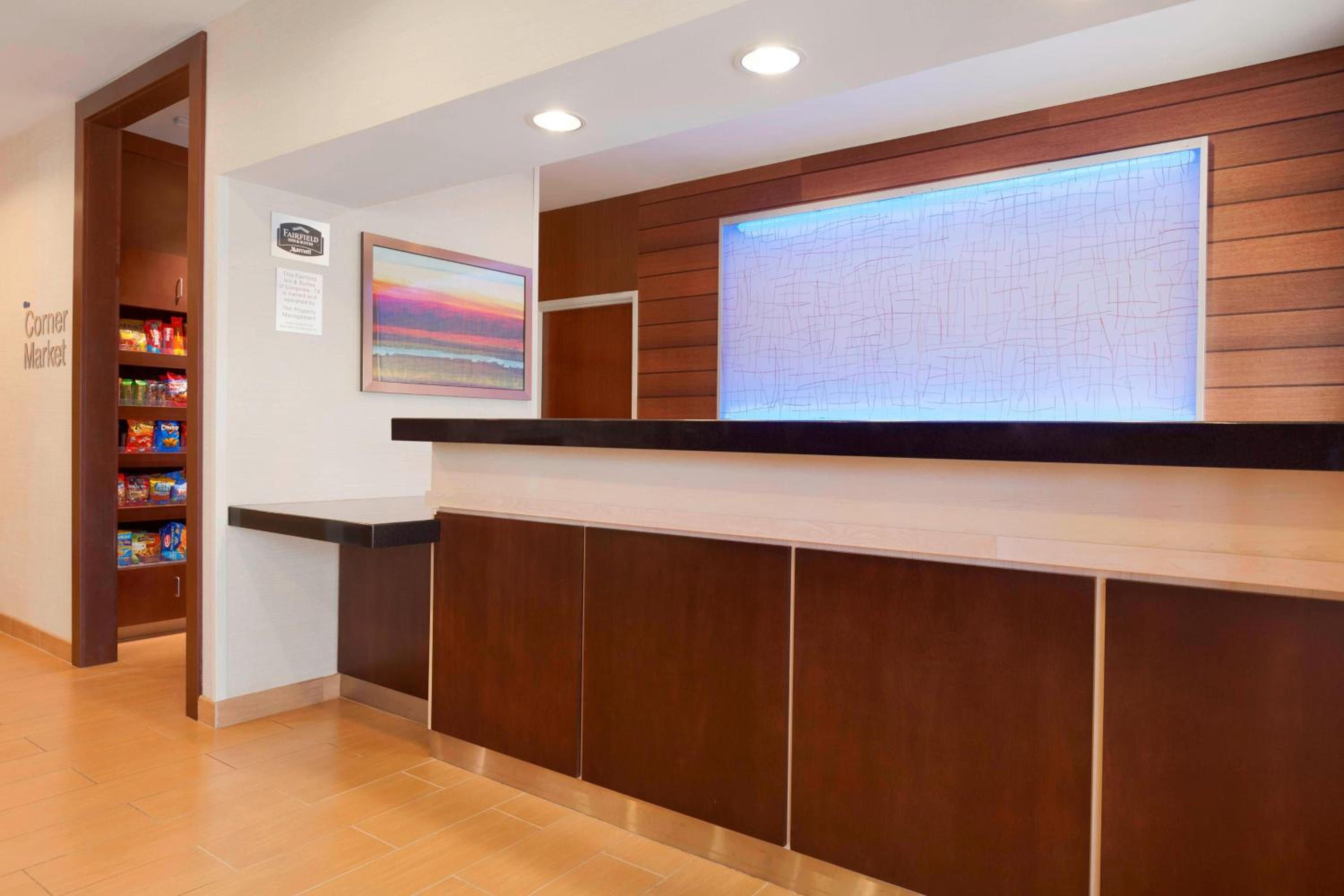 Longview Vacations - Fairfield Inn  Suites Longview - Property Image 18