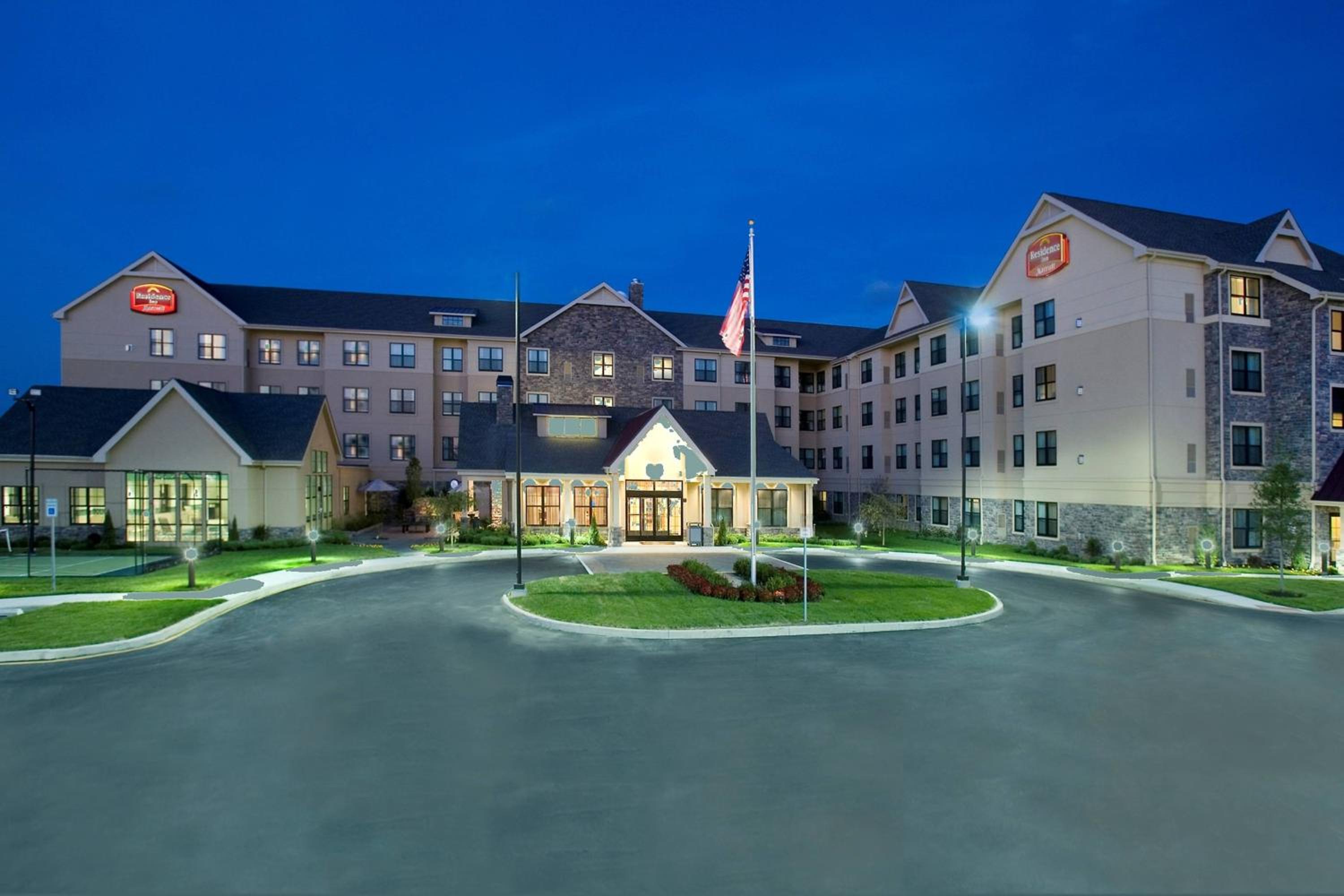 Hotel Residence Inn Dover - Image 1