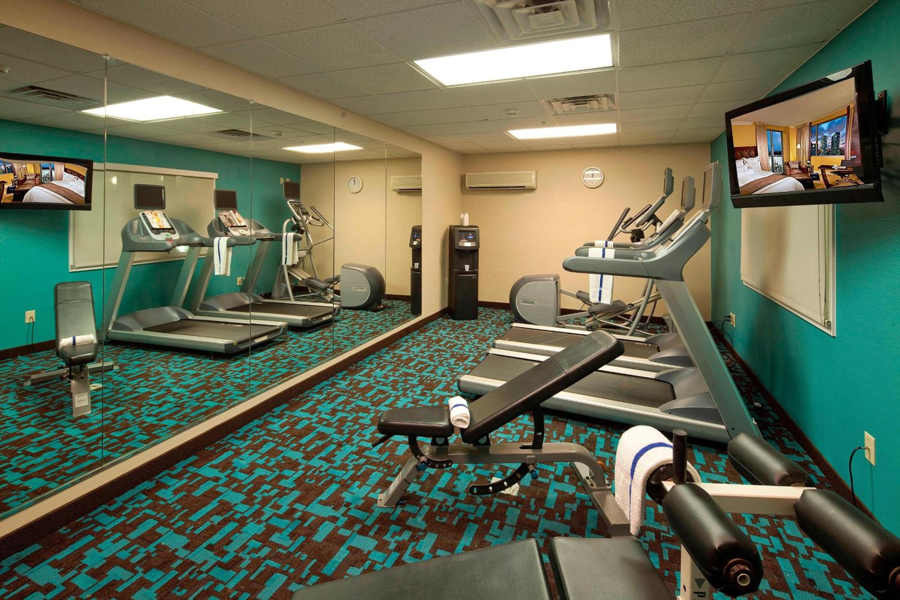 Fairfield Inn and Suites by Marriott Cincinnati Eastgate - Property Image 3