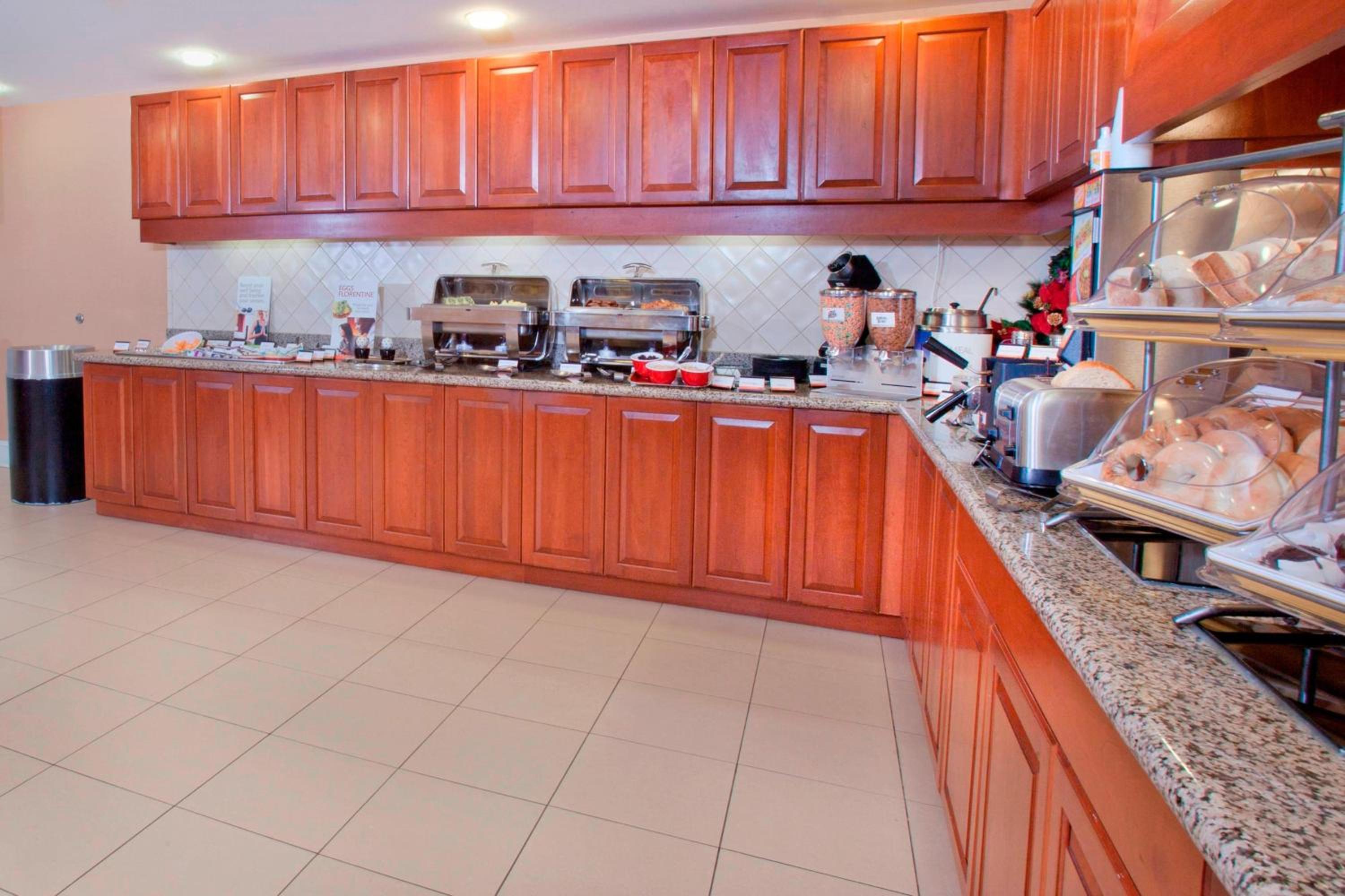 Dover Vacations - Residence Inn Dover - Property Image 4